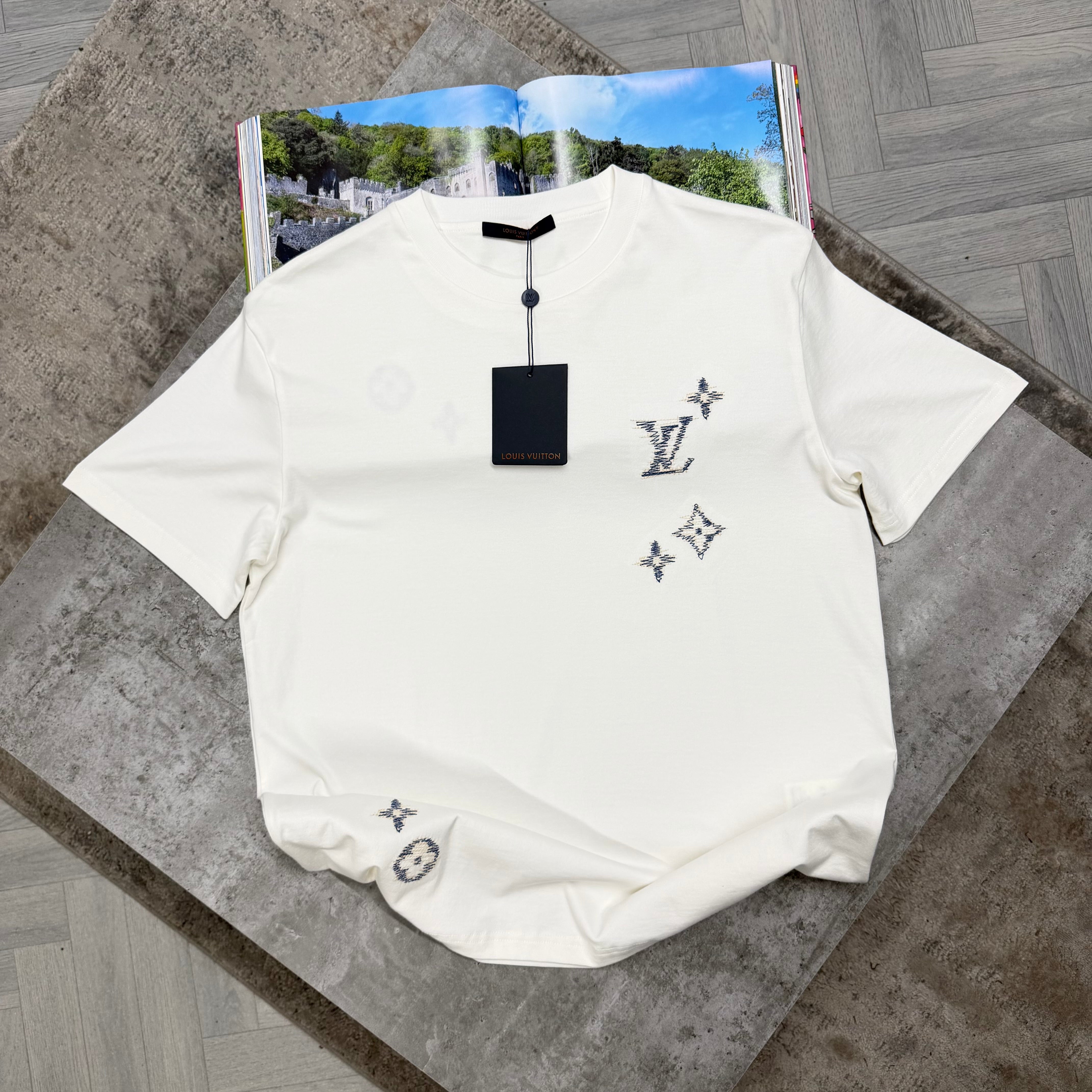 LVE MONO T SHIRT - ECRU