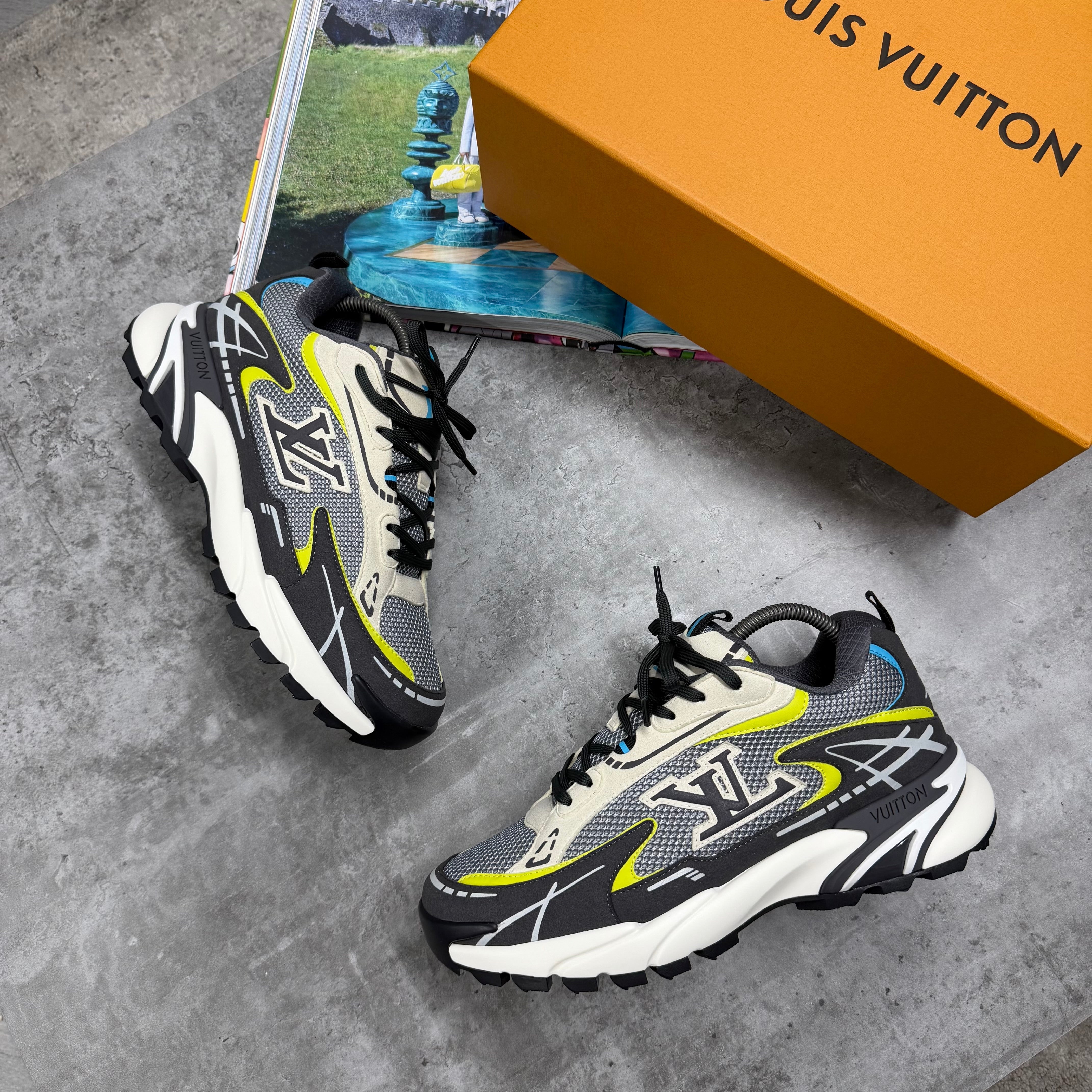 (PRE ORDER) LVE TACTIC TRAINERS - GREY / MULTI