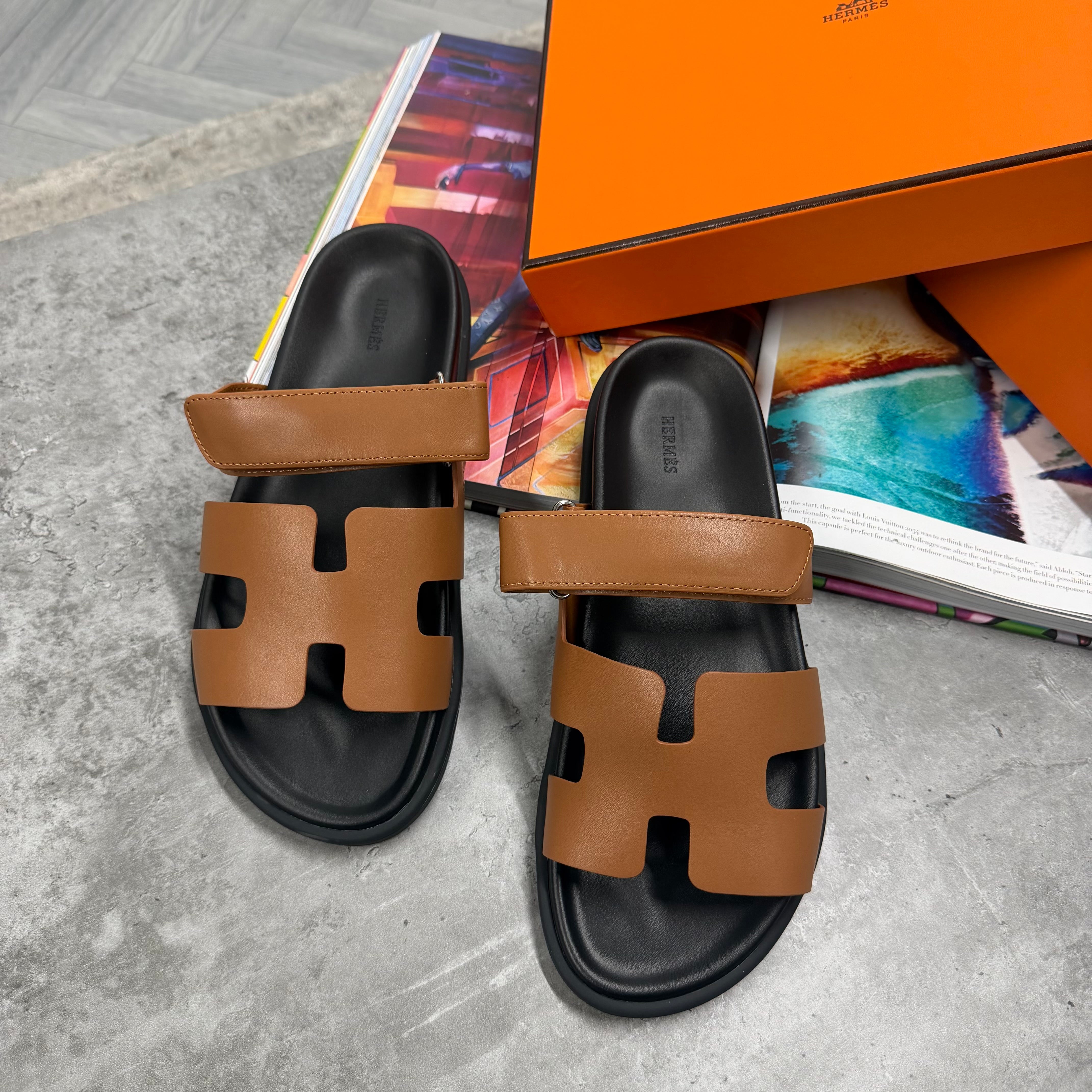 H STRAP SLIDES - TAN