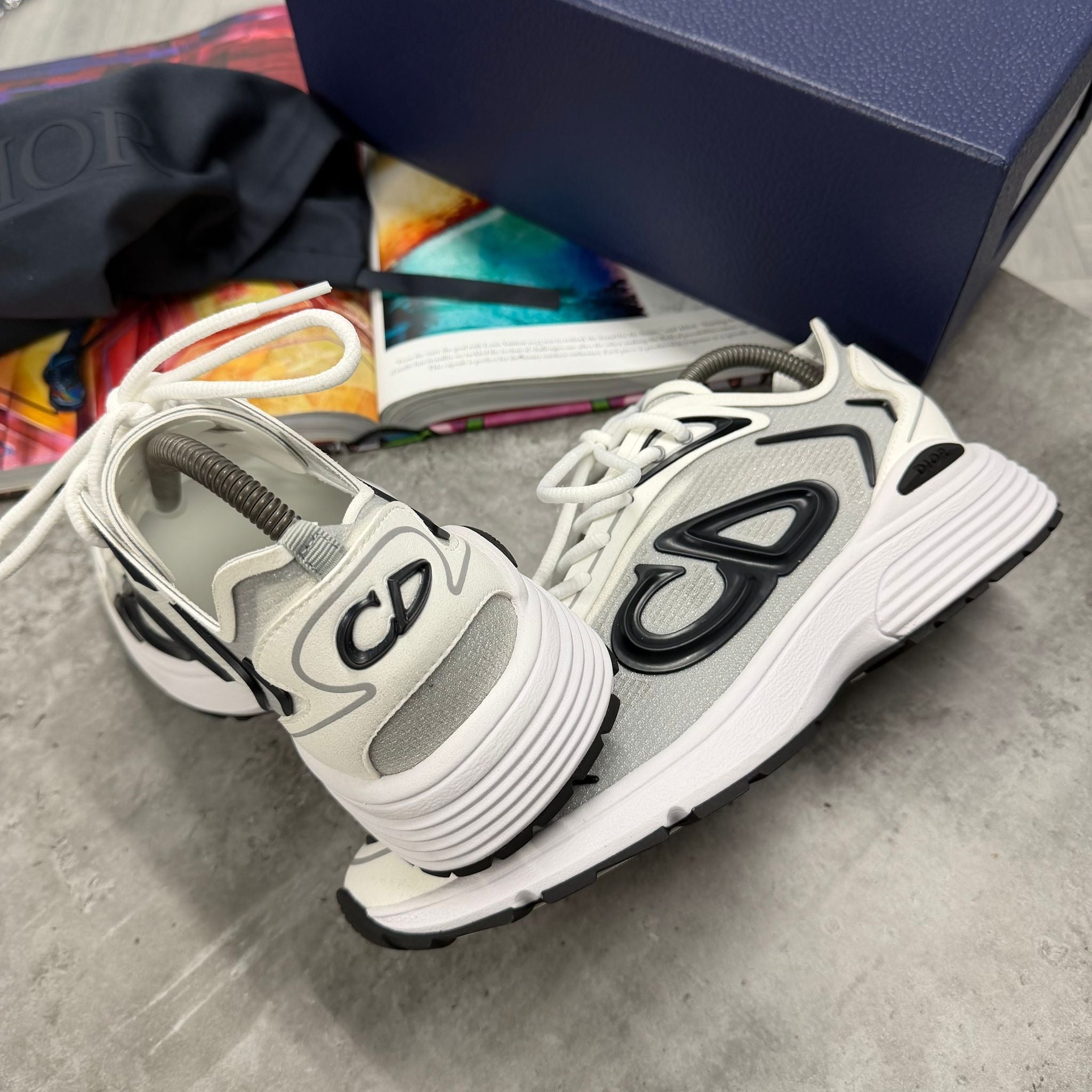 (PRE ORDER) B30 TRAINERS - WHITE FROST