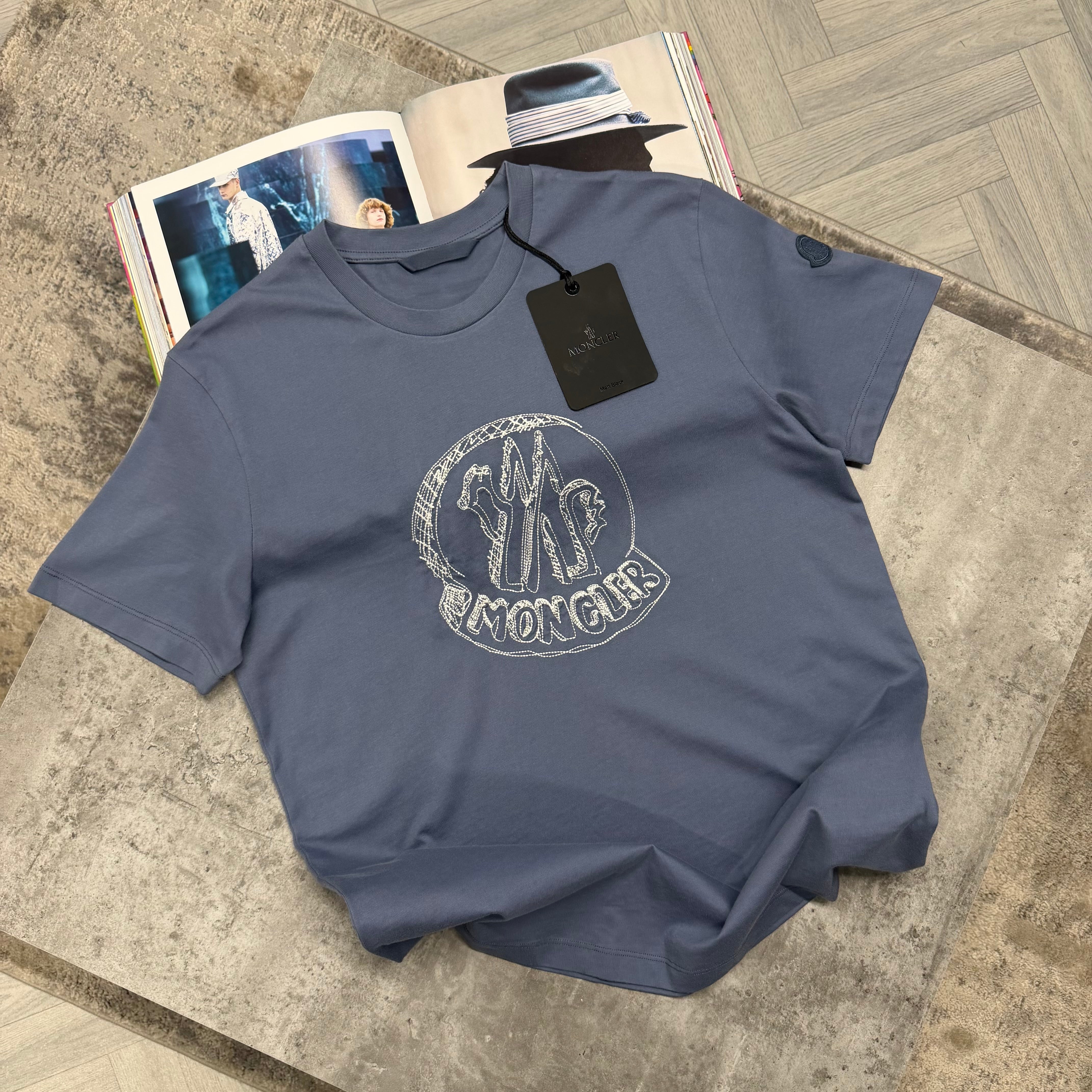 MNCLR SKETCH T SHIRT - PALE BLUE
