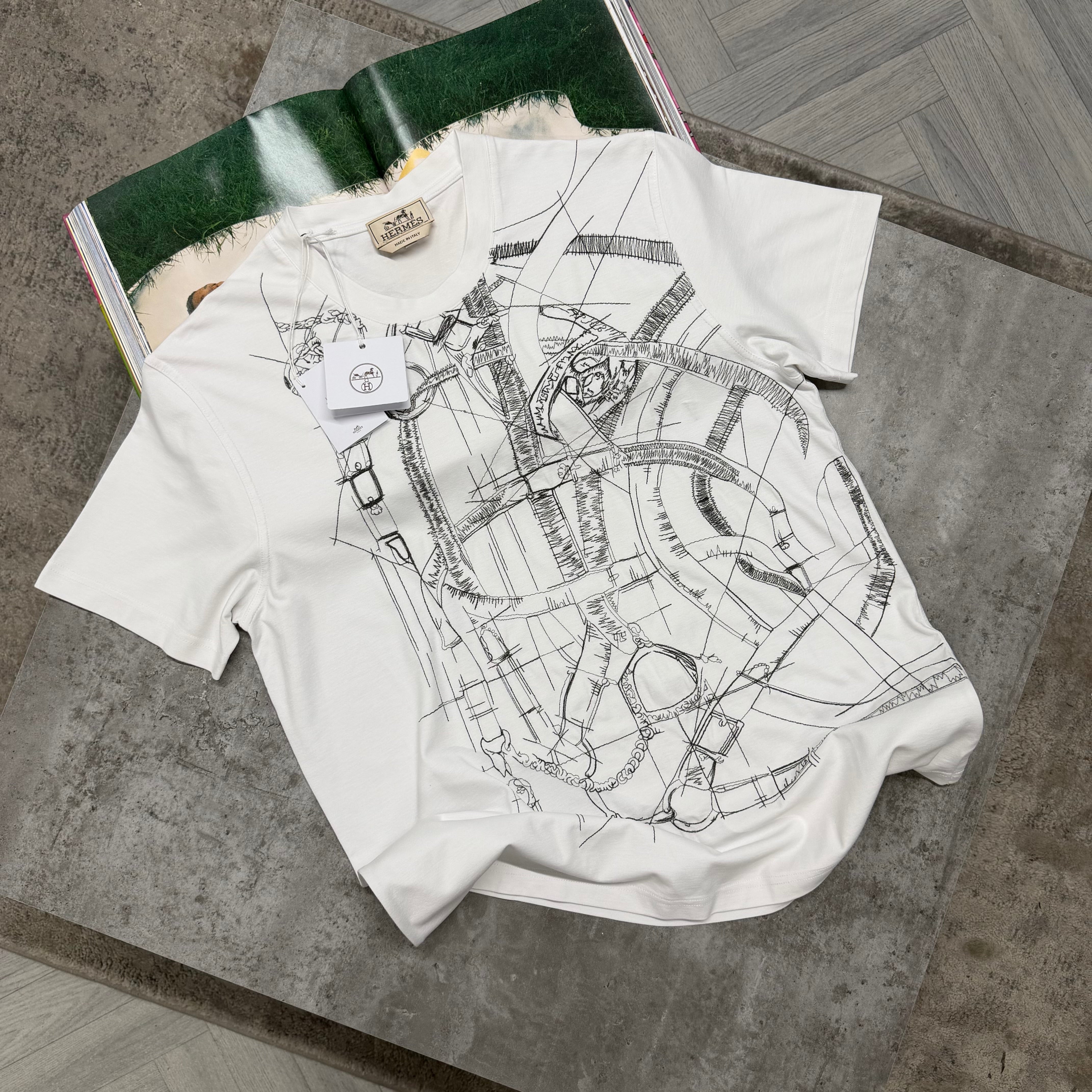 H SKETCH T SHIRT - WHITE
