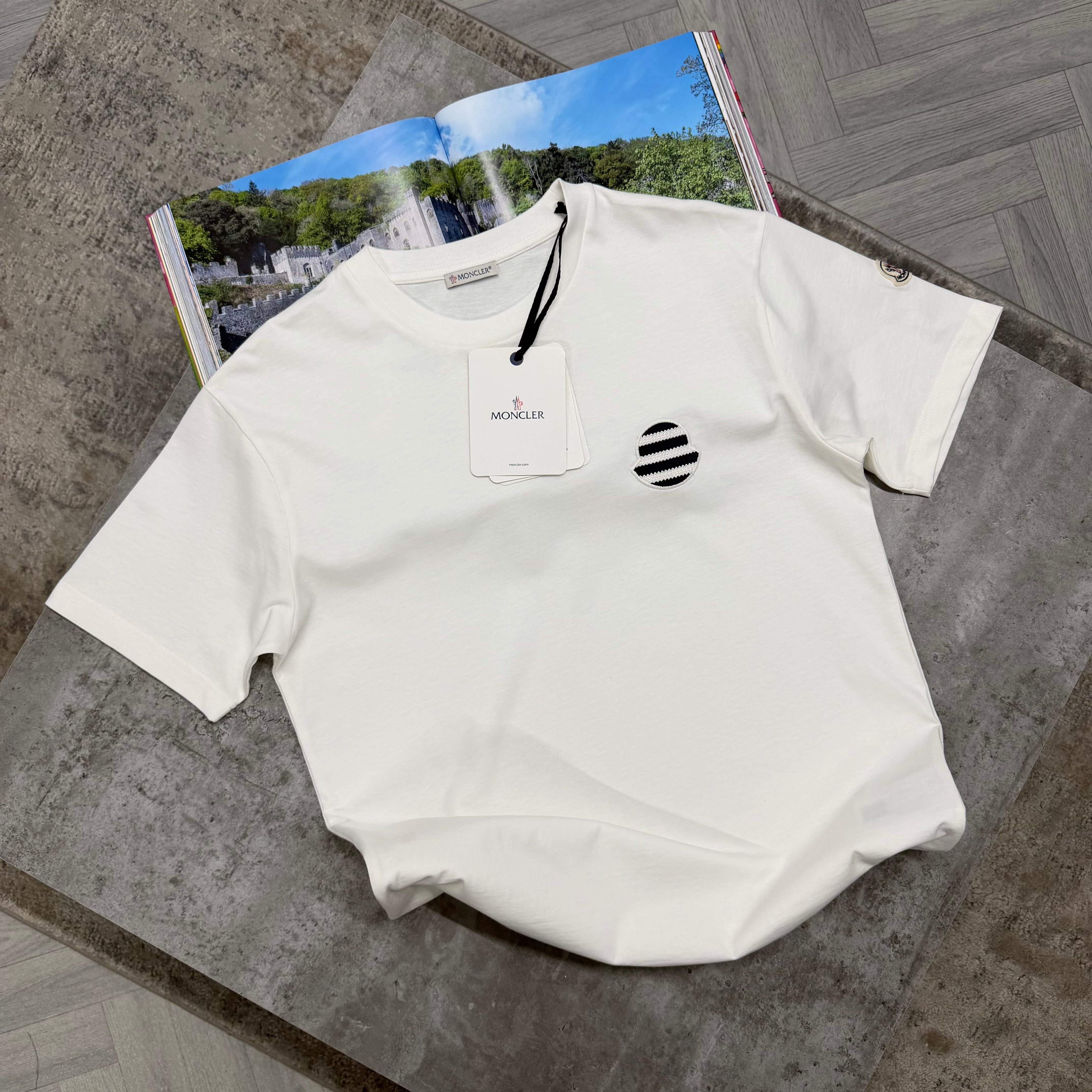 MNCLR STRIPED LOGO T SHIRT - WHITE
