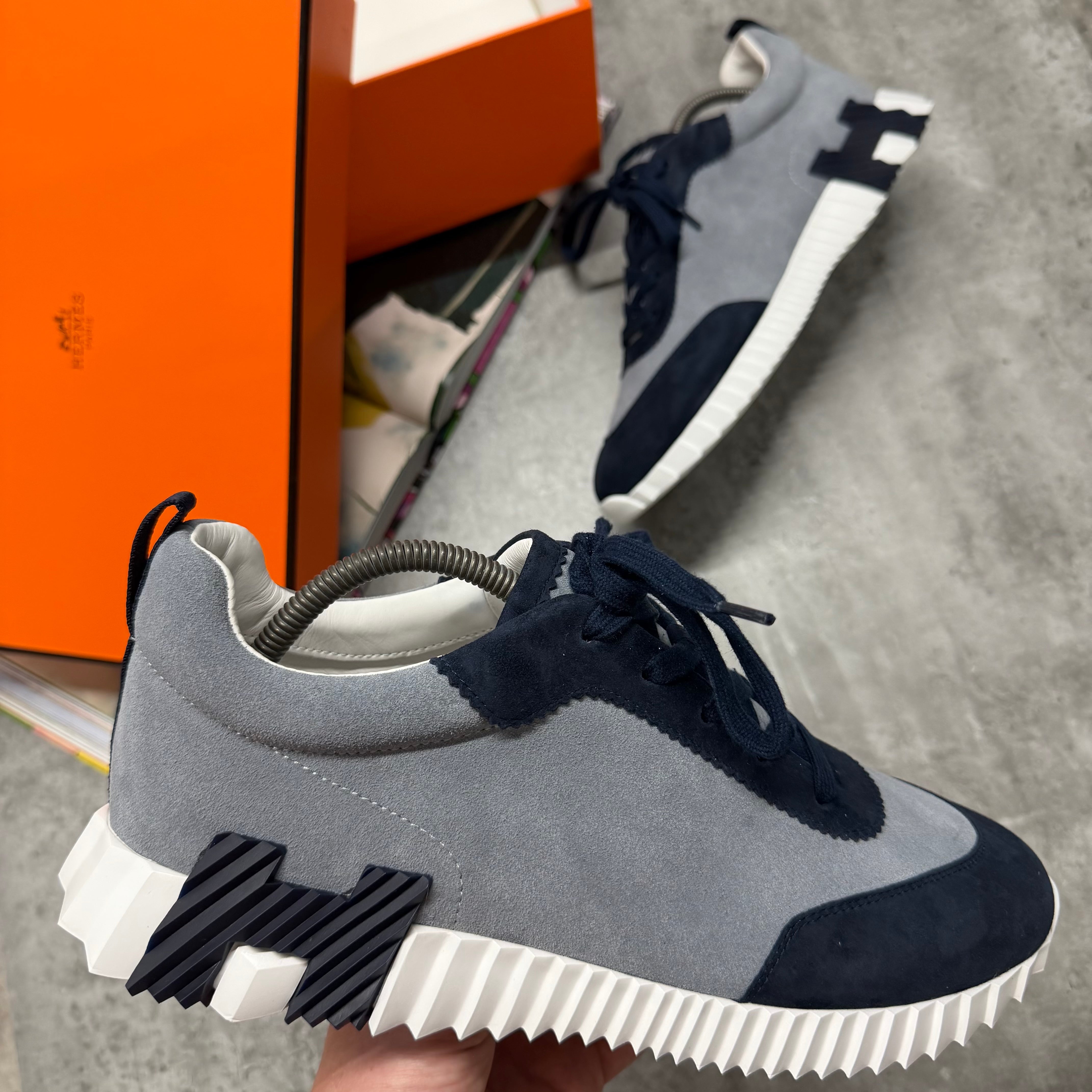 H TRAINER - GREY / NAVY SUEDE