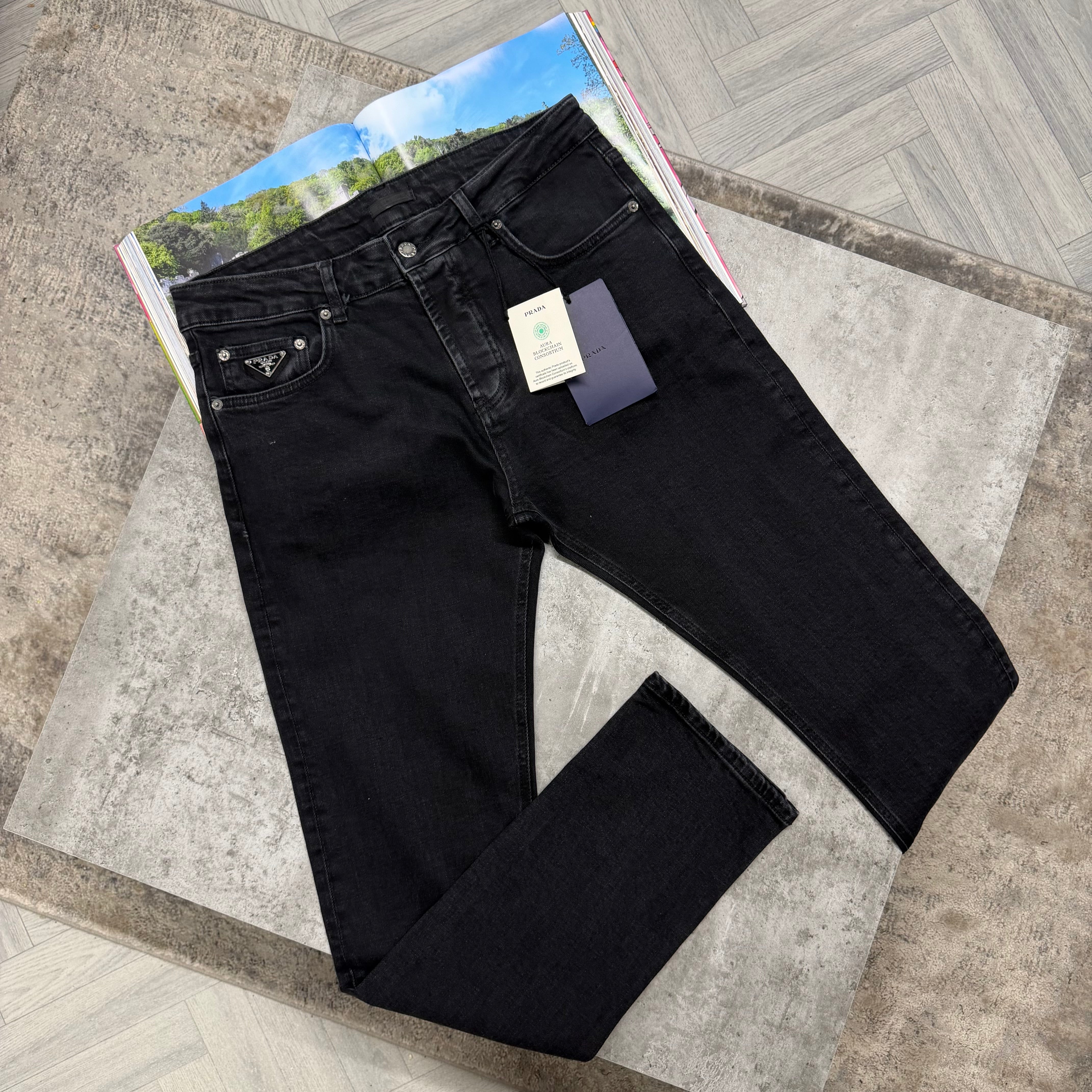 PDA JEANS - BLACK