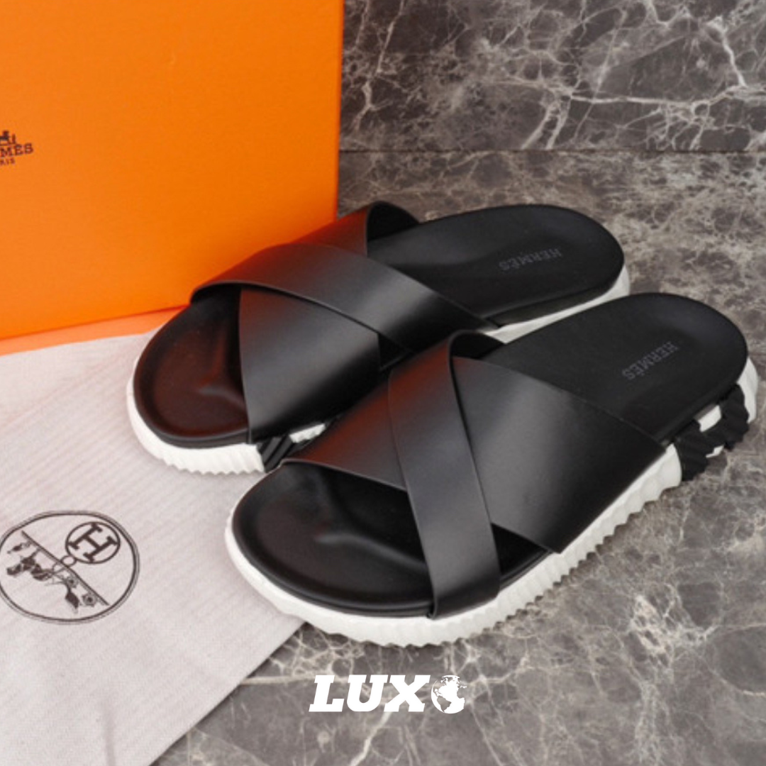 (PRE ORDER) H SLIDES - BLACK / WHITE