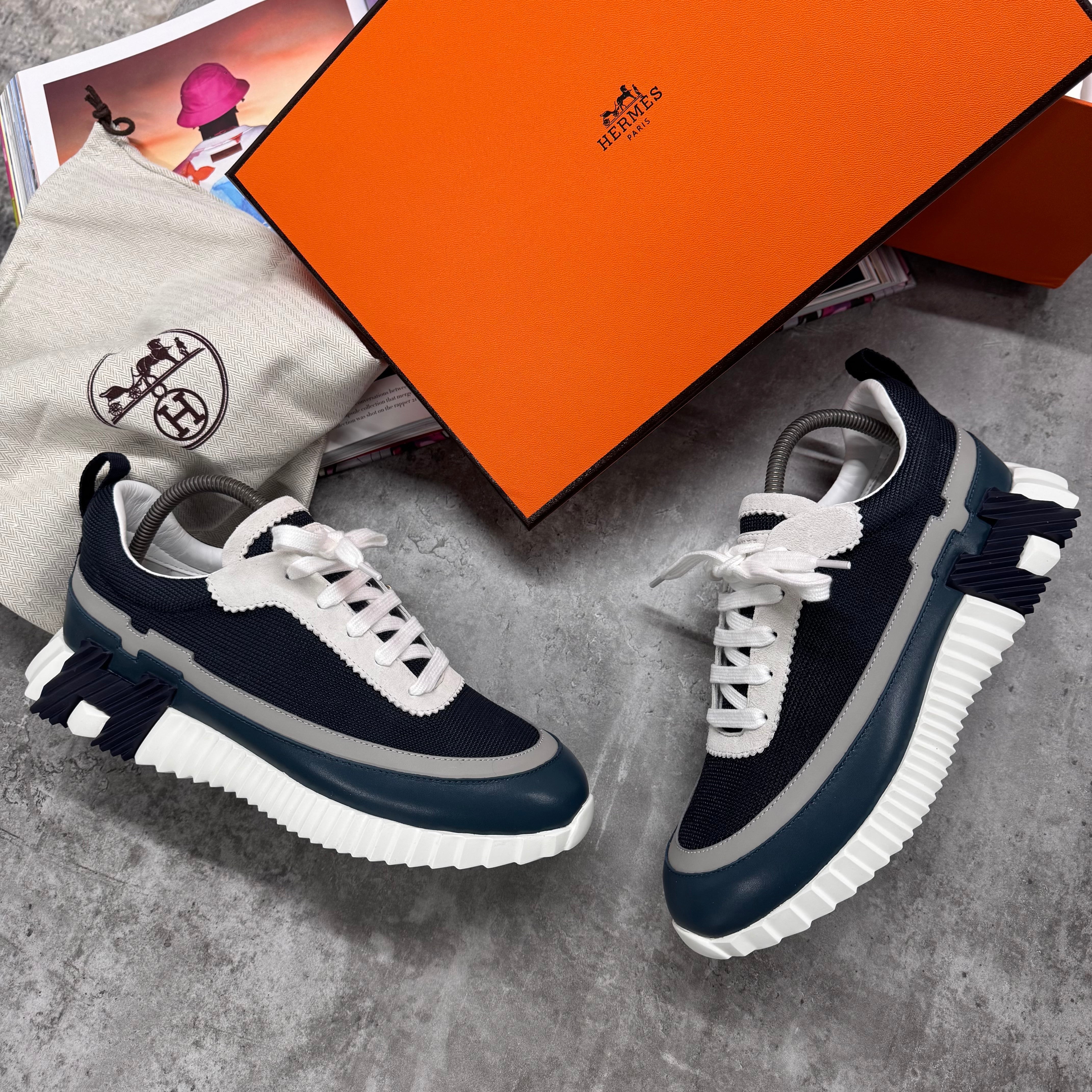 (PRE ORDER) H TRAINERS - BLACK / BLUE