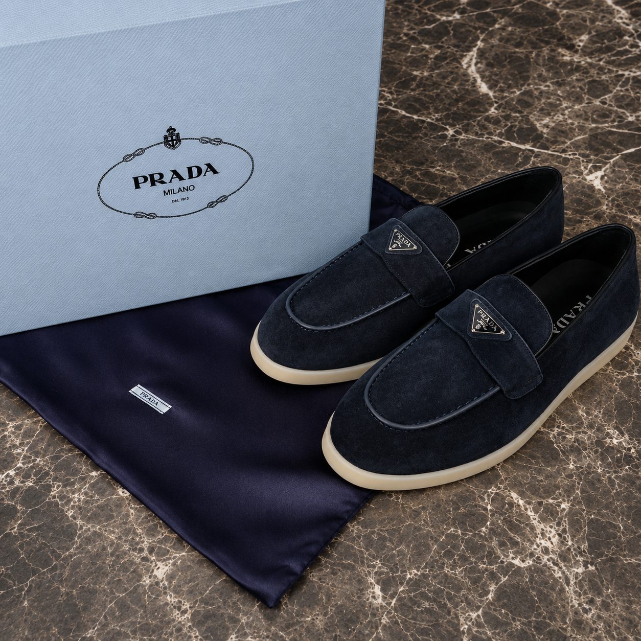 (PRE ORDER) PDA LOAFER - NAVY