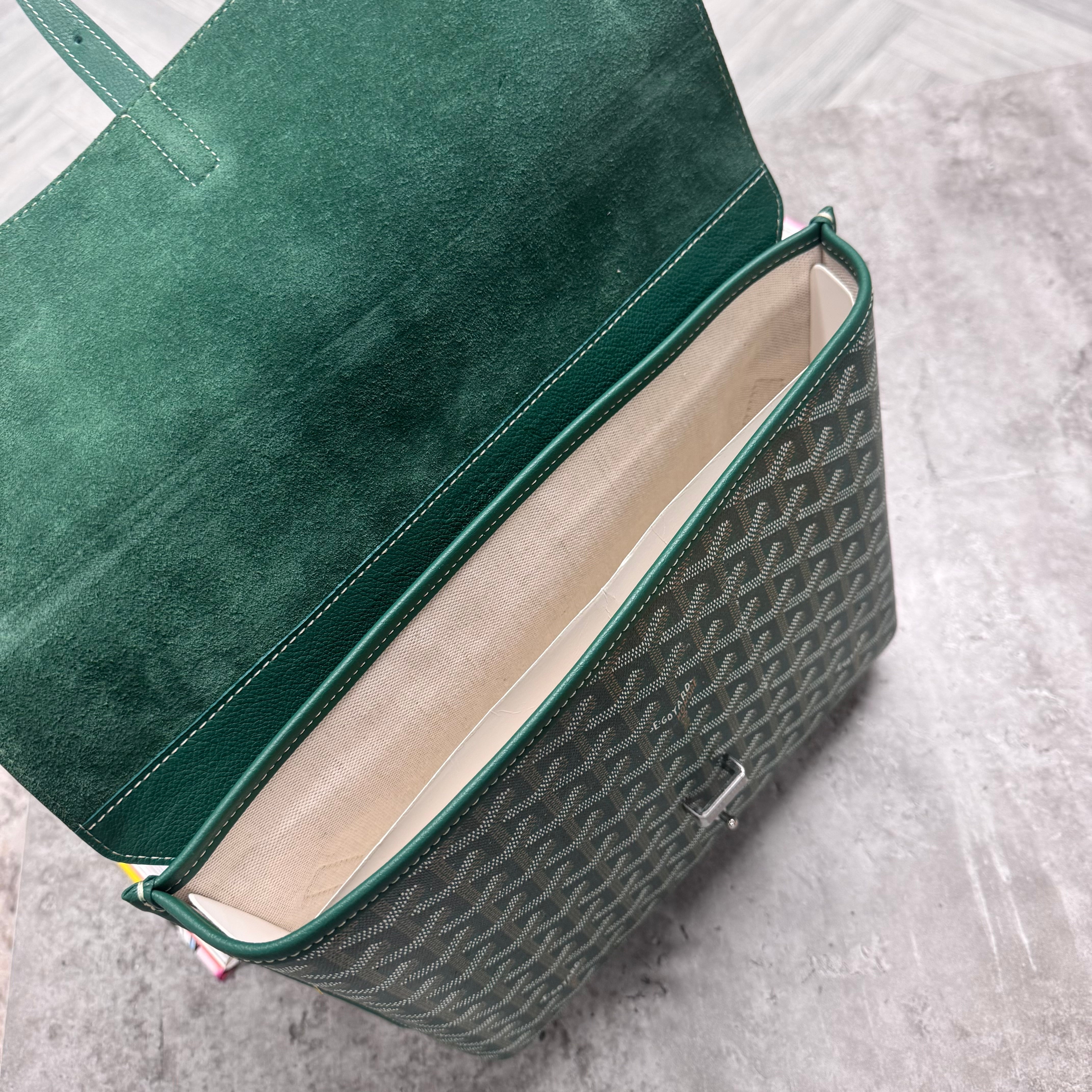 (PRE ORDER) GYRD MAN BAG - GREEN