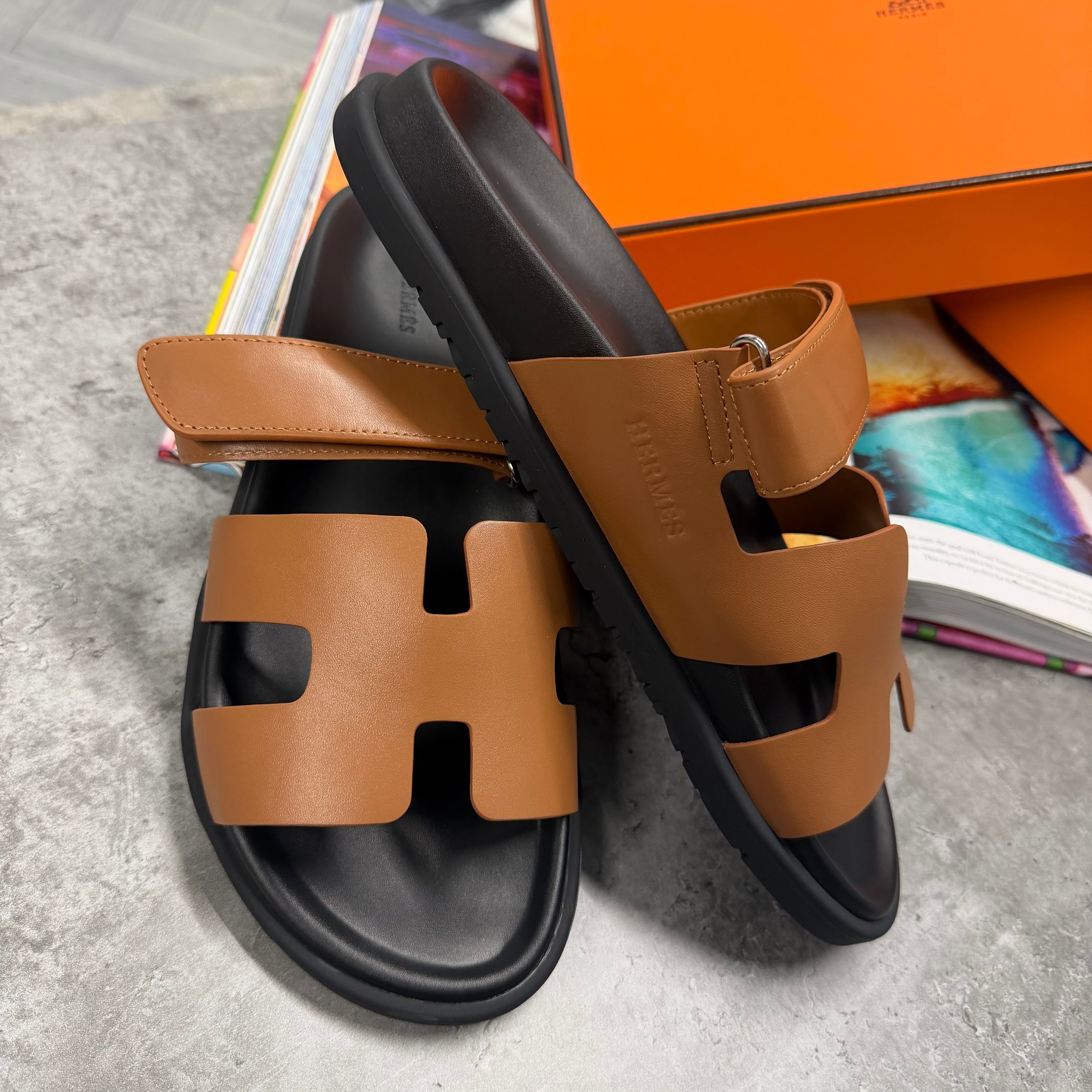 H STRAP SLIDES - TAN