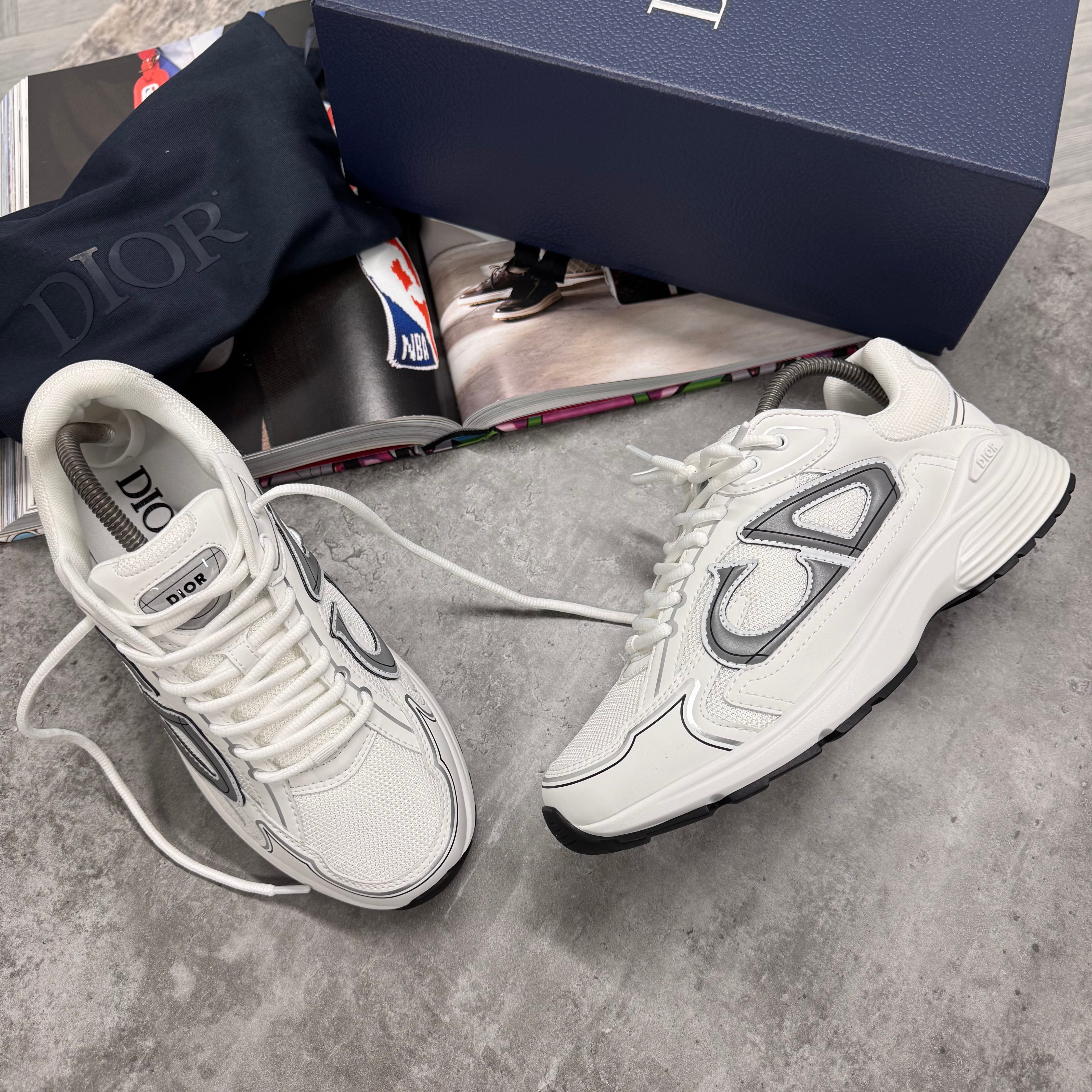 B30 TRAINER - WHITE
