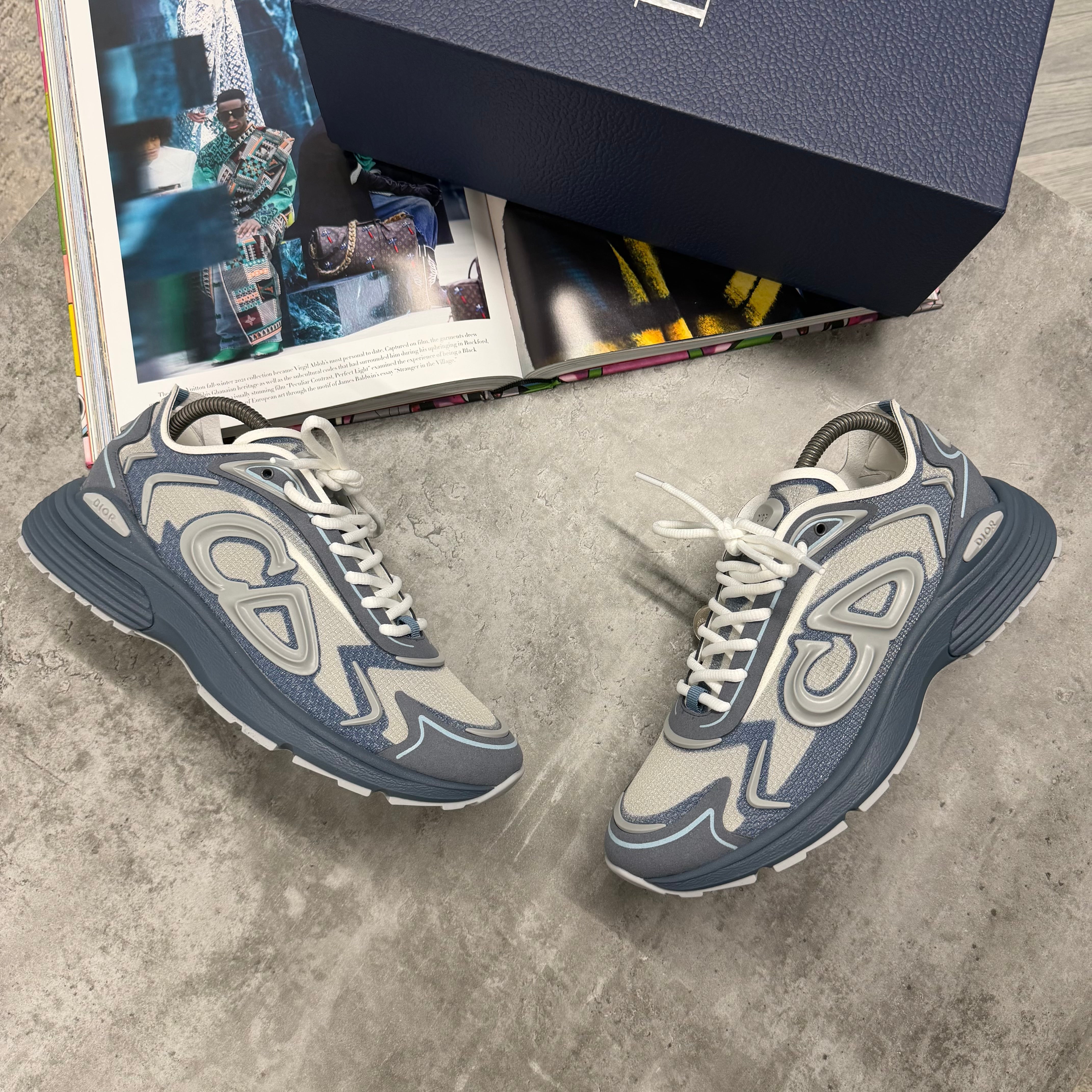 (PRE ORDER) B30 TRAINER - BLUE FROST