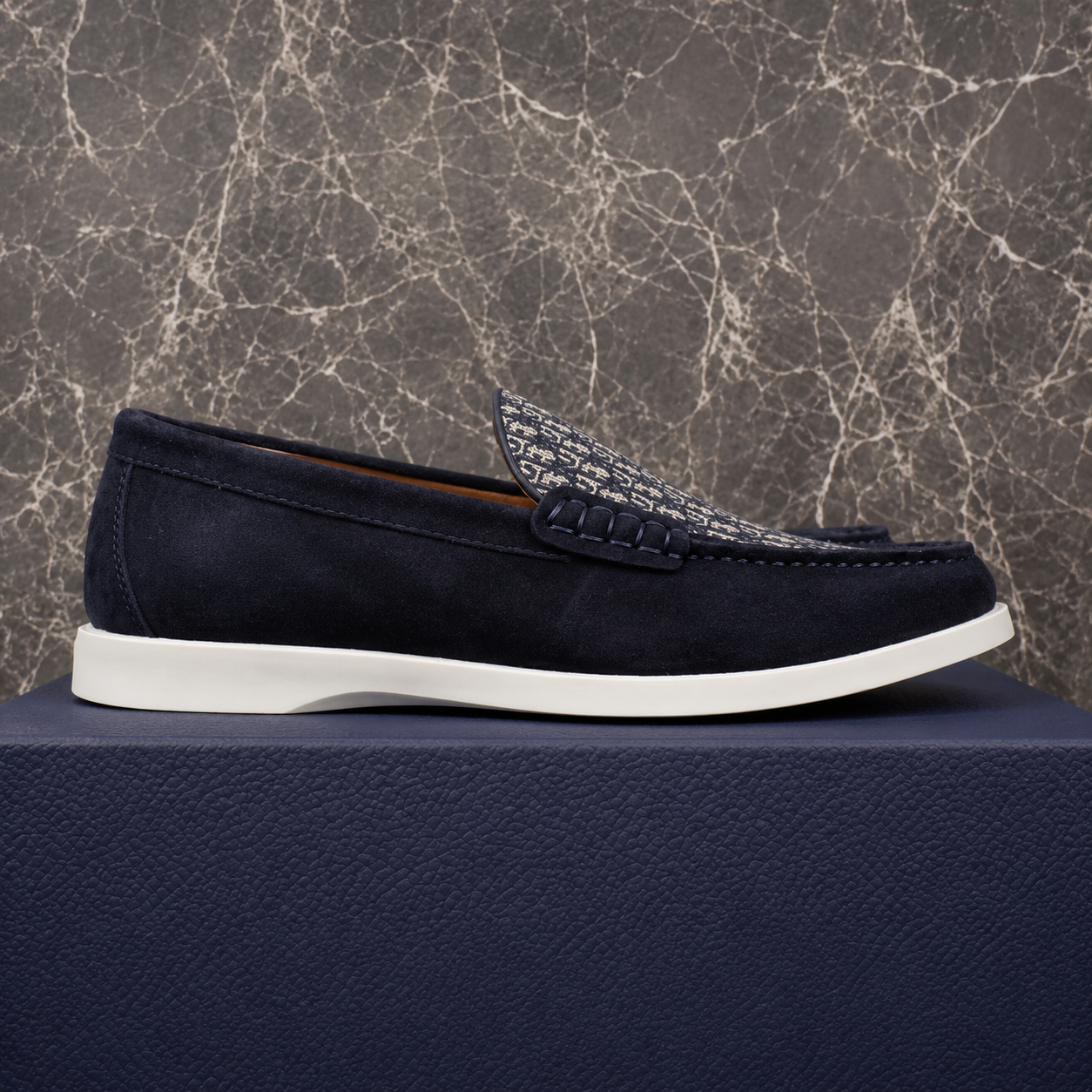 (PRE ORDER) CD OBLIQUE LOAFER - NAVY