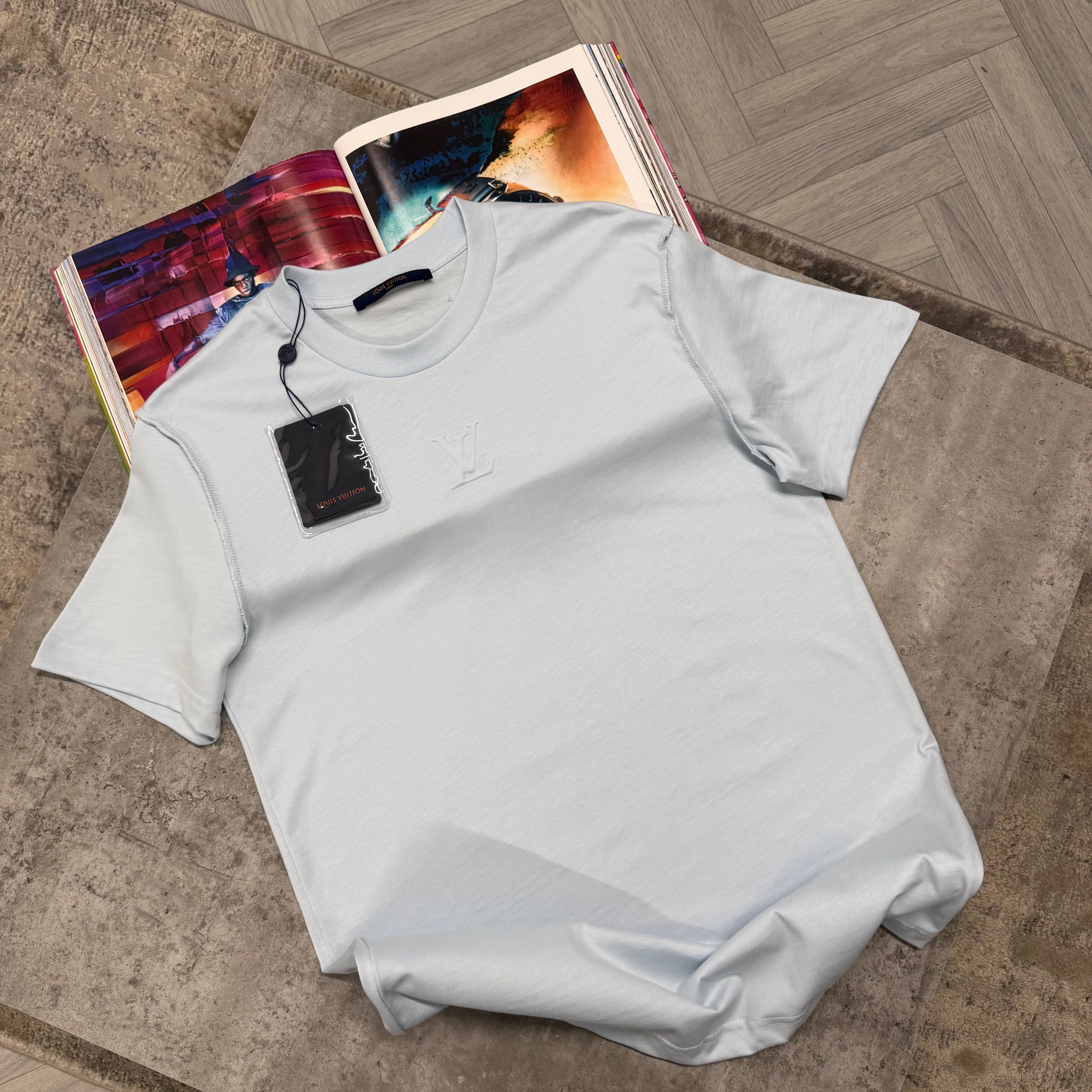 LVE CENTRE LOGO T SHIRT - SKY BLUE