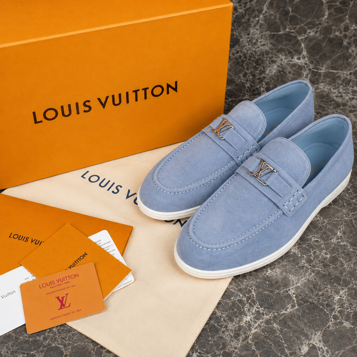 (PRE ORDER) LVE LOAFER - SKY BLUE