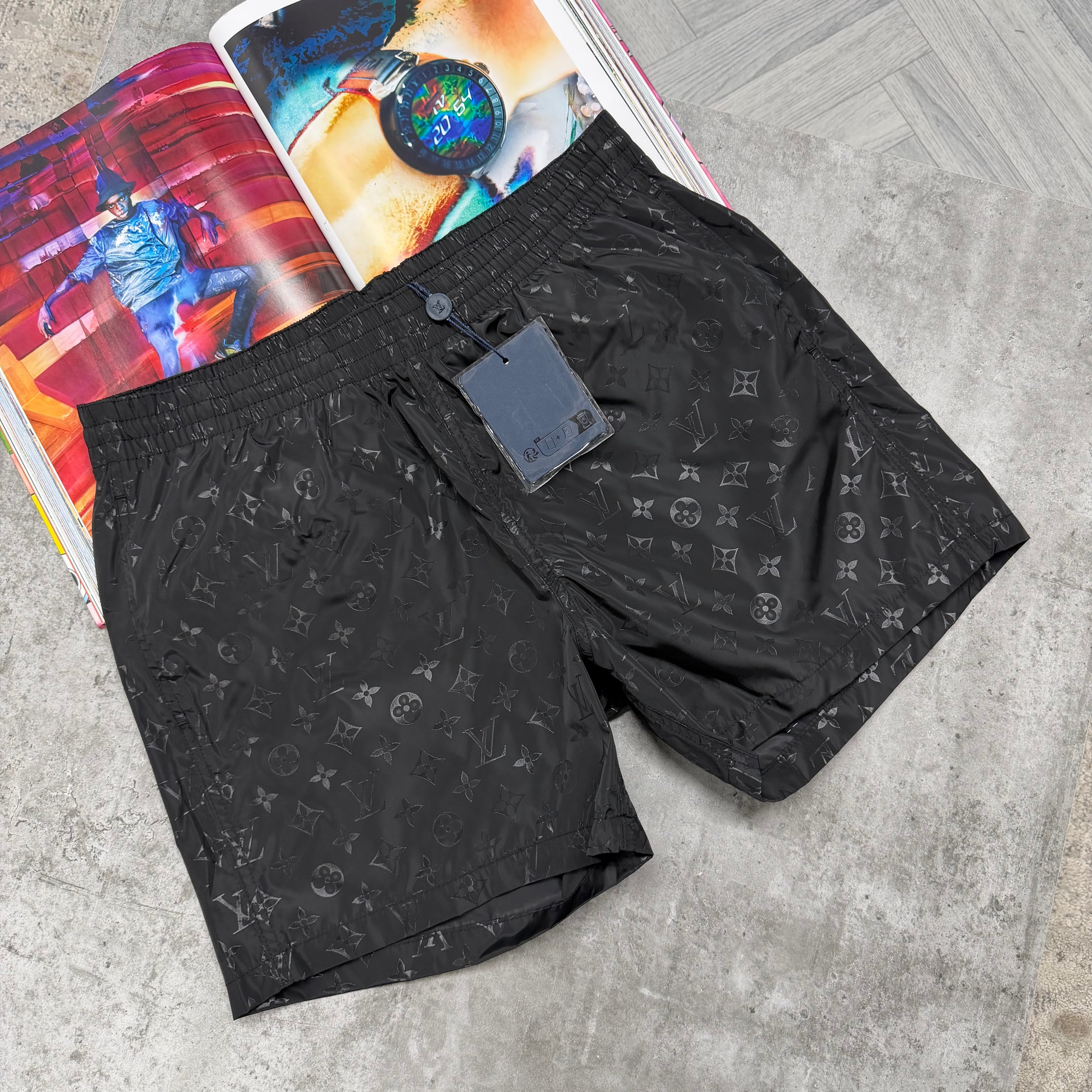 LVE MONOGRAM SWIMS - BLACK