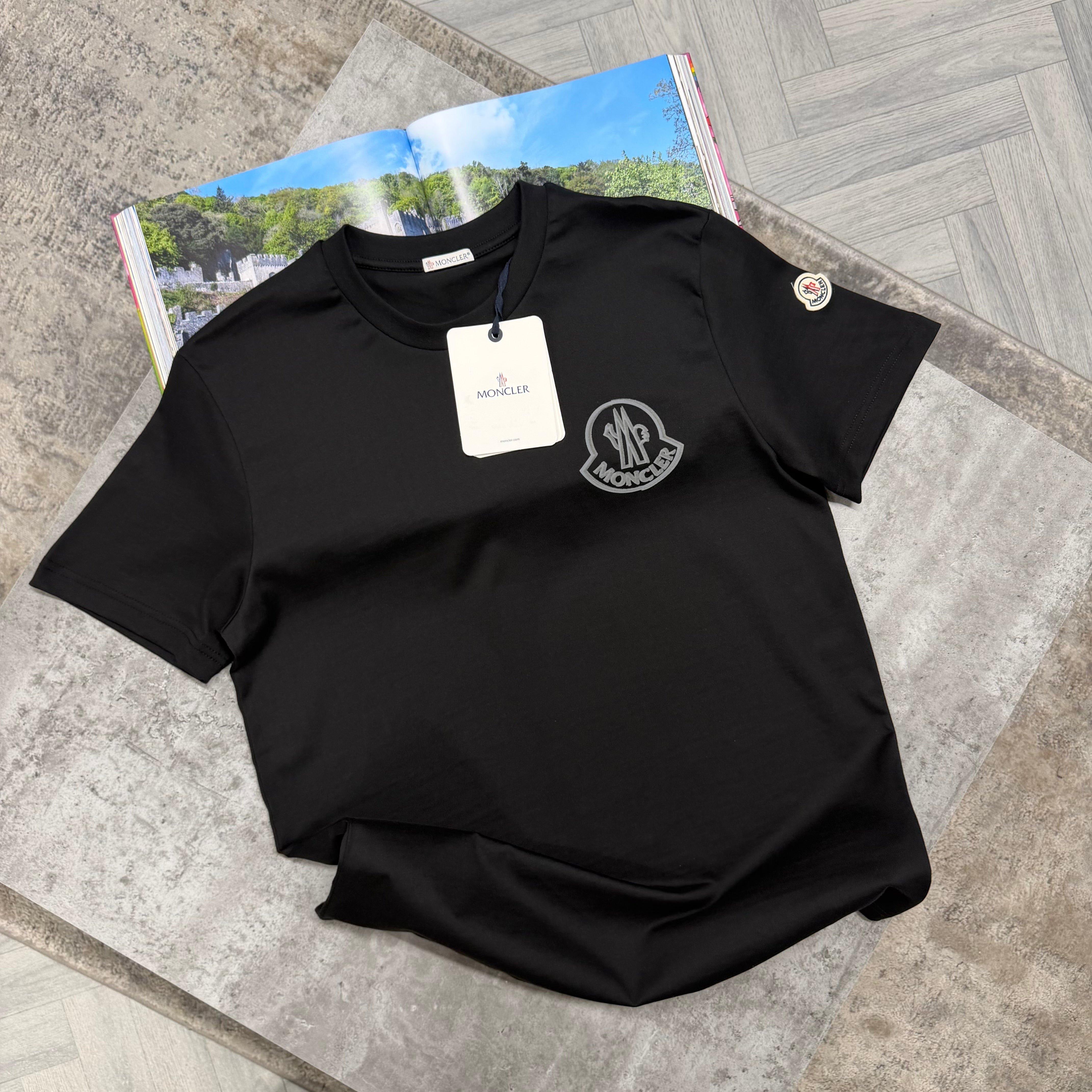 MNCLR BIG LOGO T SHIRT - BLACK