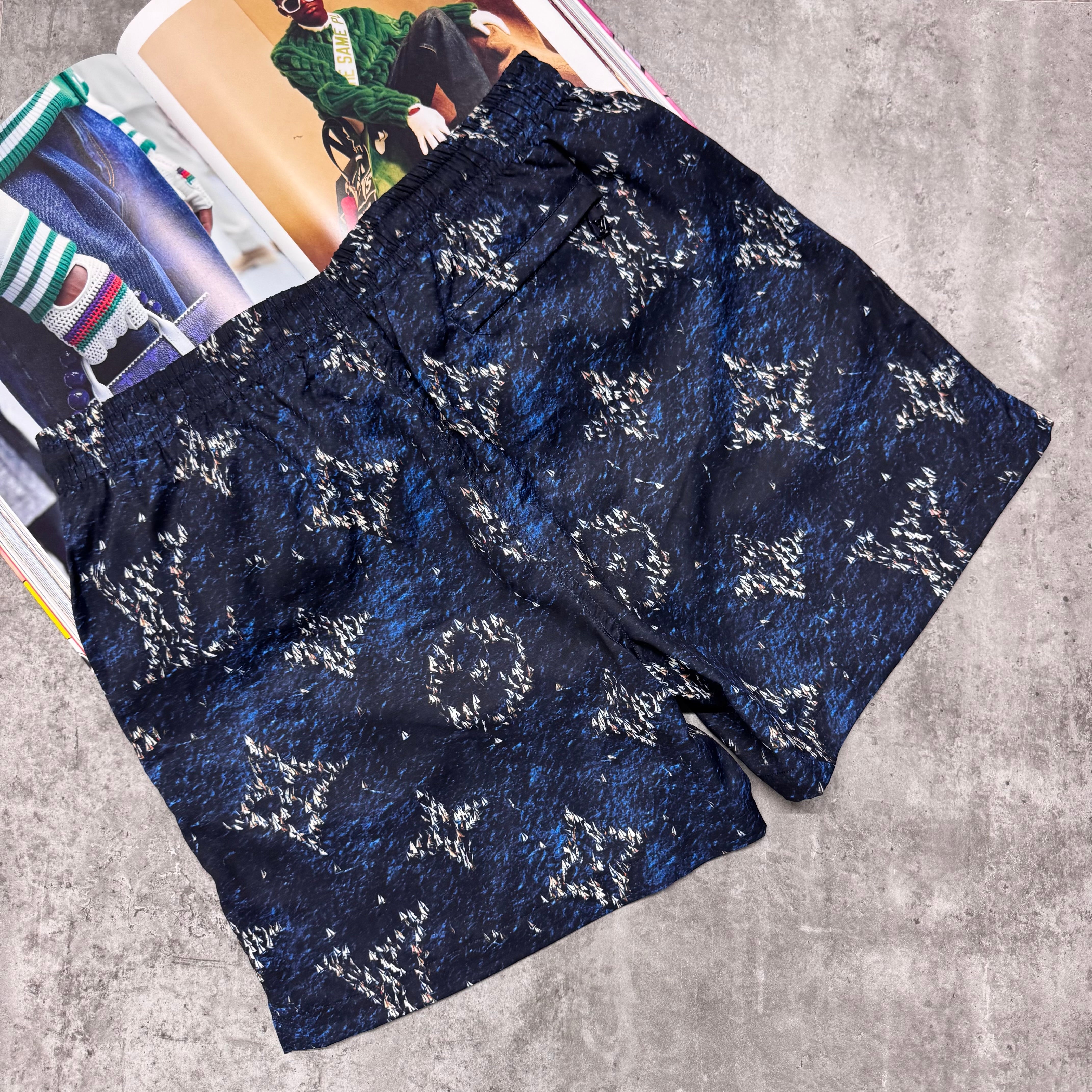LVE BOAT MONOGRAM SWIMS - NAVY