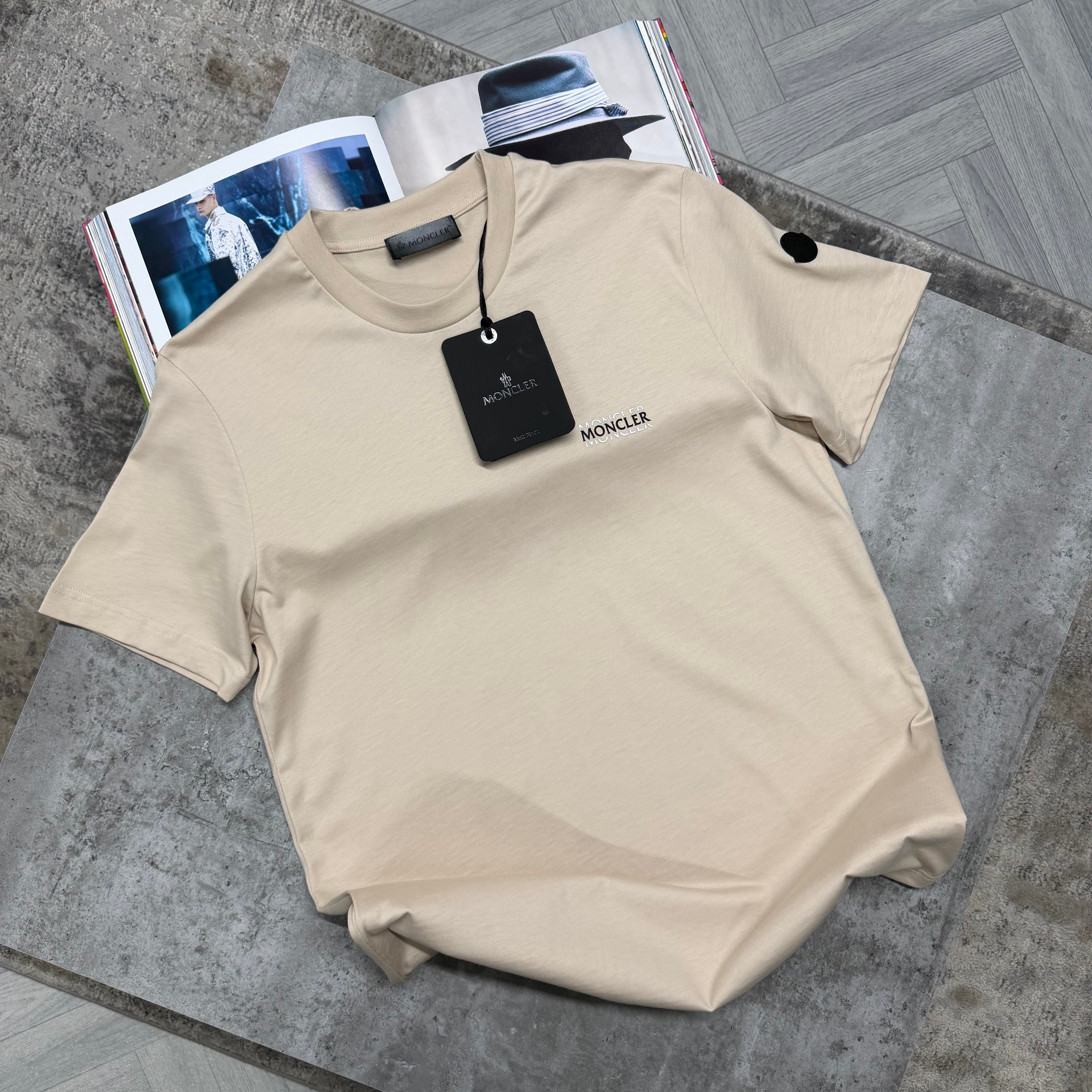 MNCLR SPLIT LOGO T SHIRT - BEIGE