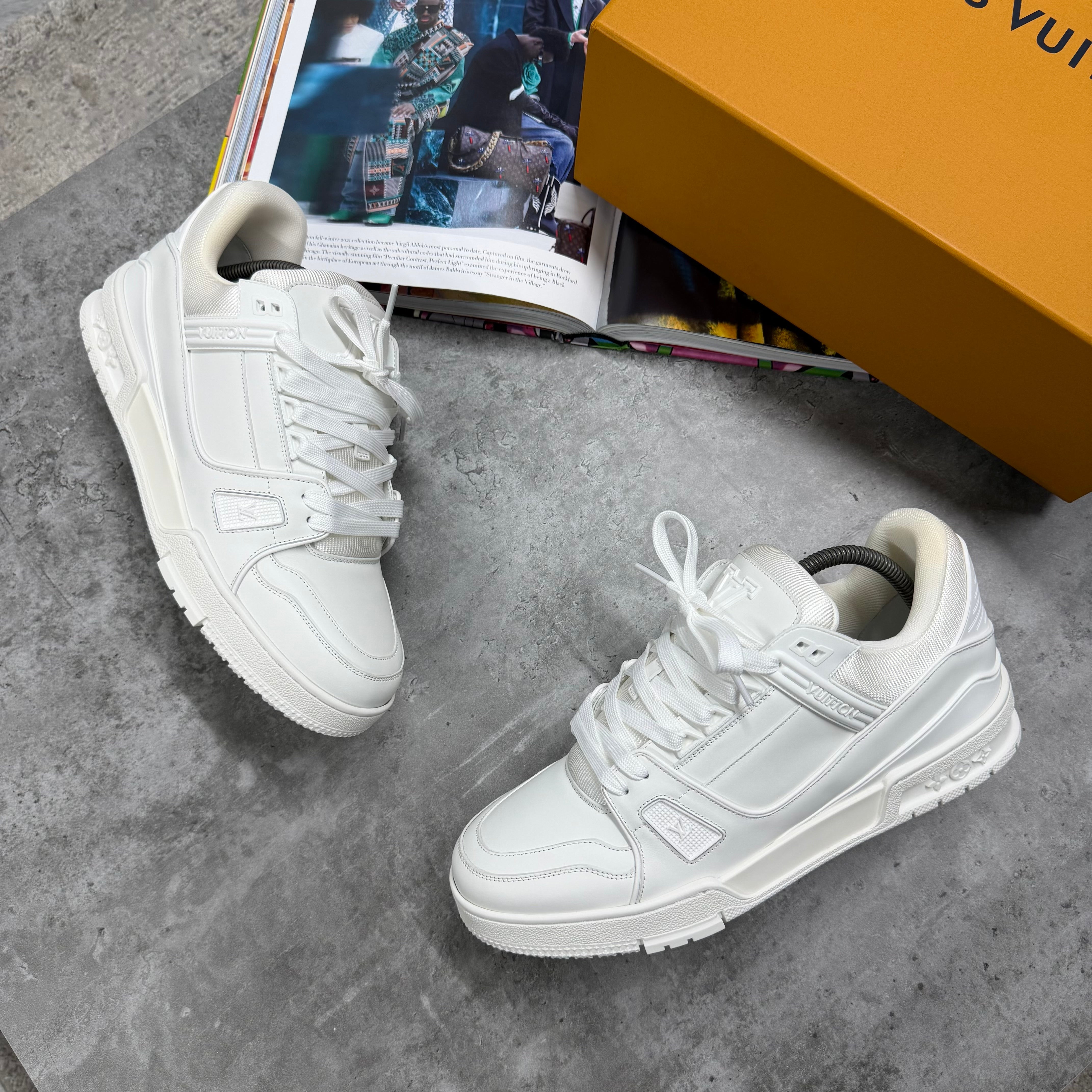 (PRE ORDER) LVE TRAINER - WHITE