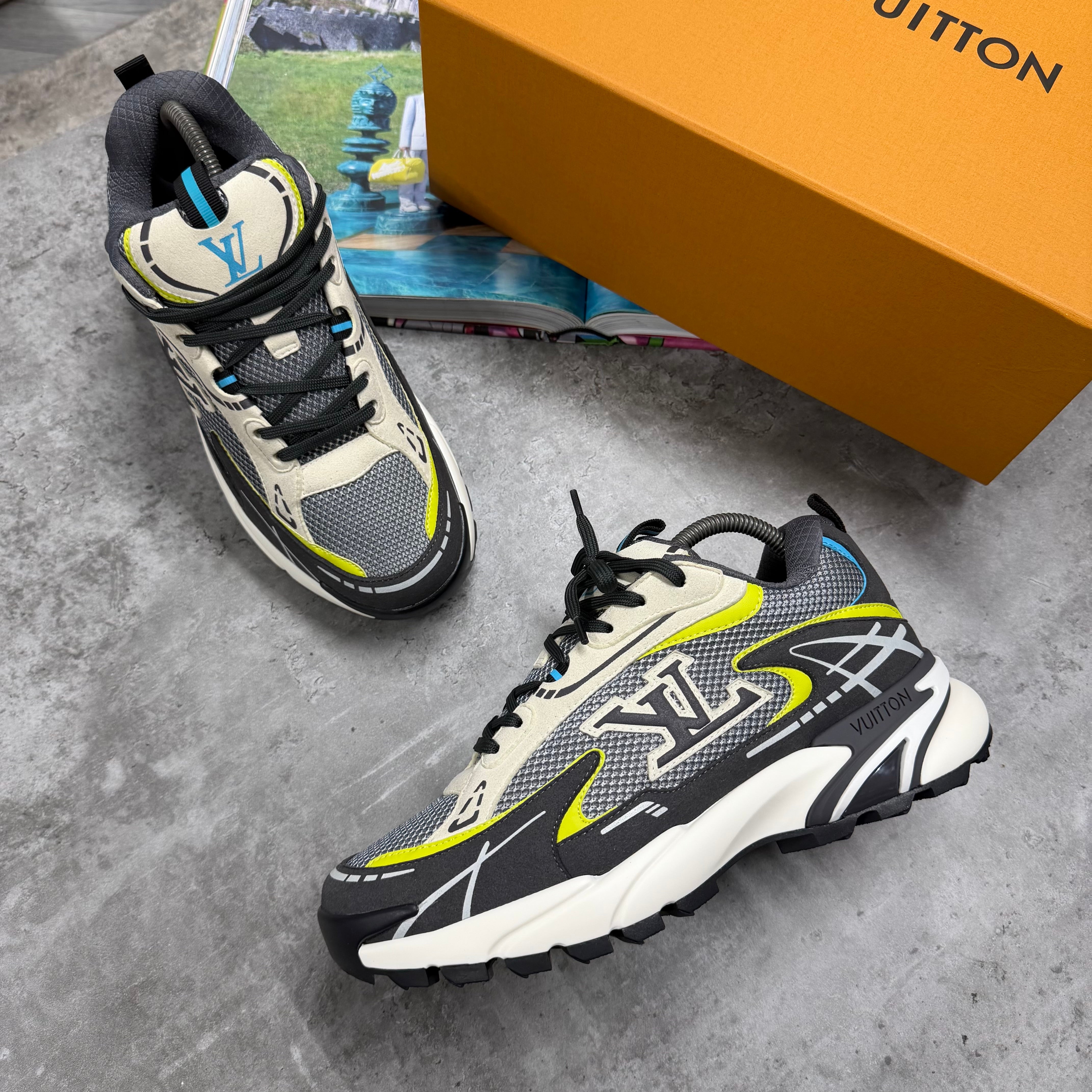(PRE ORDER) LVE TACTIC TRAINERS - GREY / MULTI