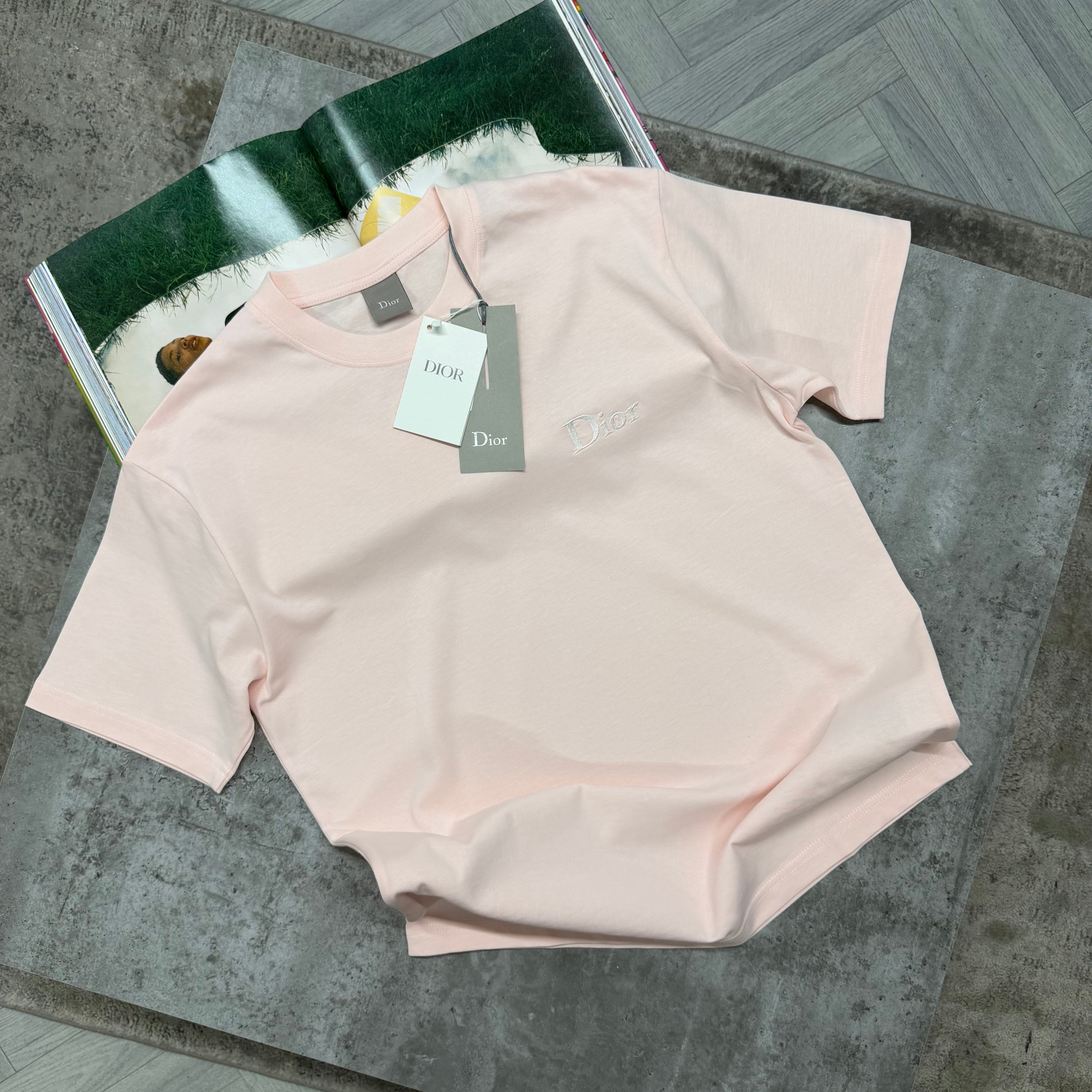 CD EMBROIDERED LOGO T SHIRT - PINK