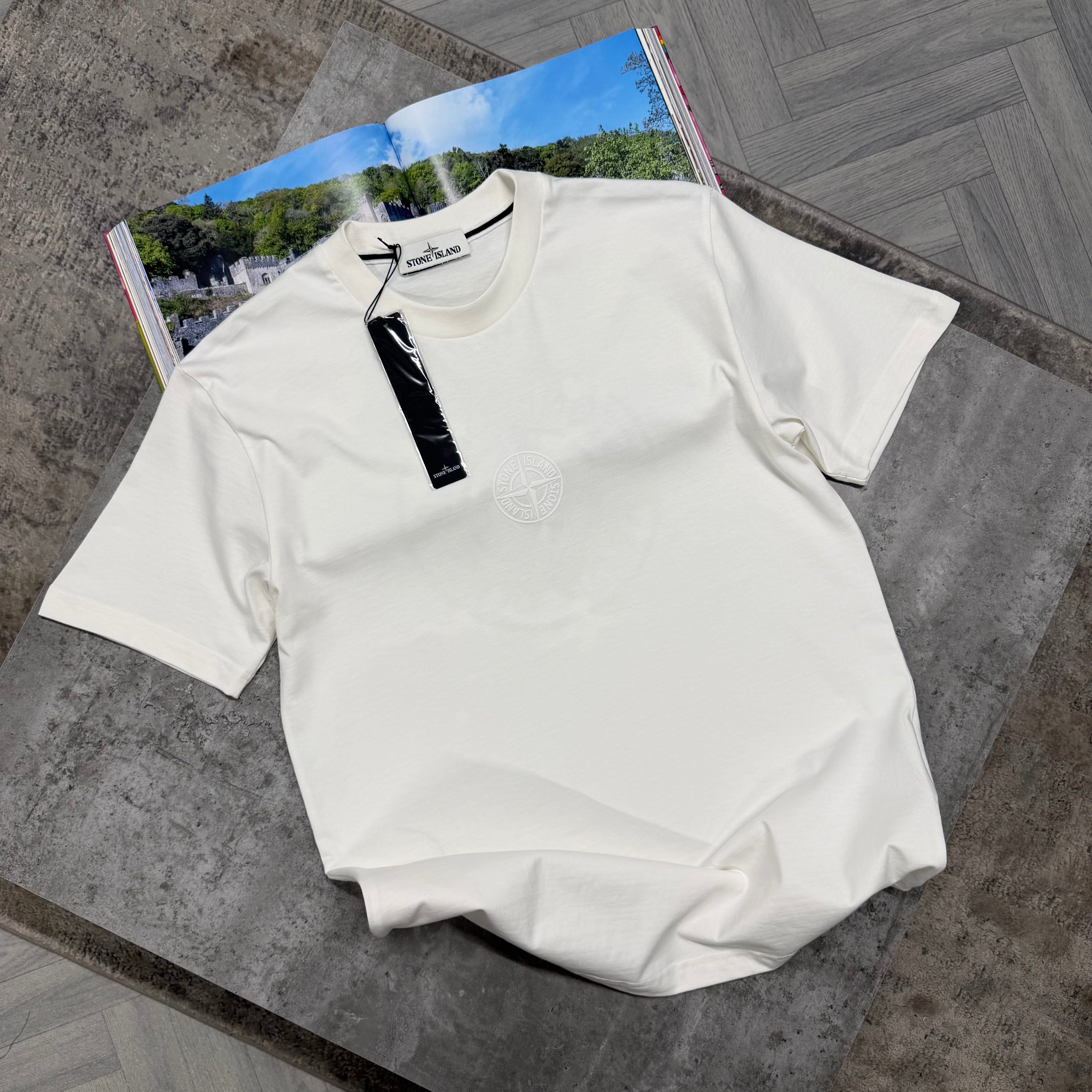 SI CENTRE COMPASS T SHIRT - IVORY