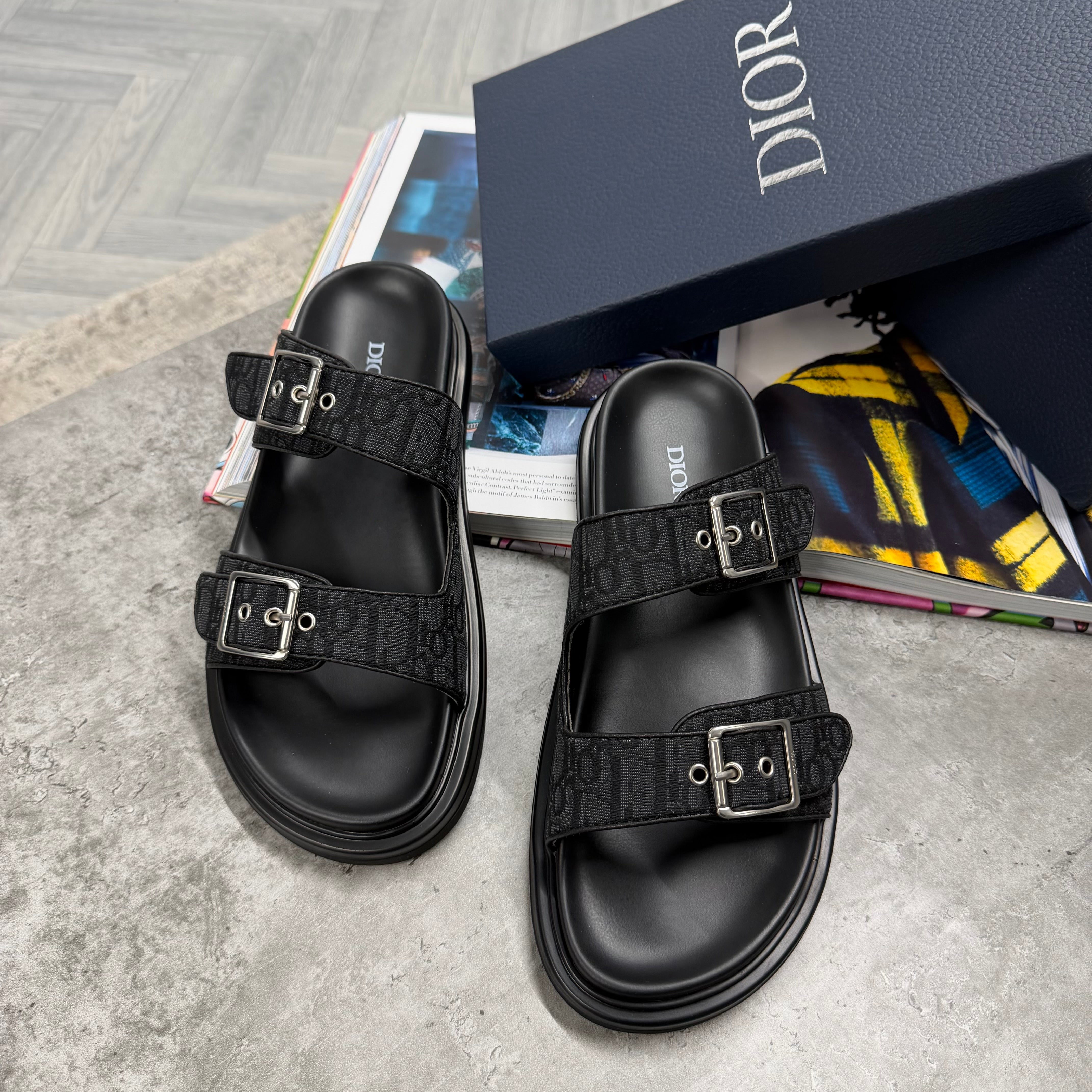 CD OBLIQUE SANDALS - BLACK