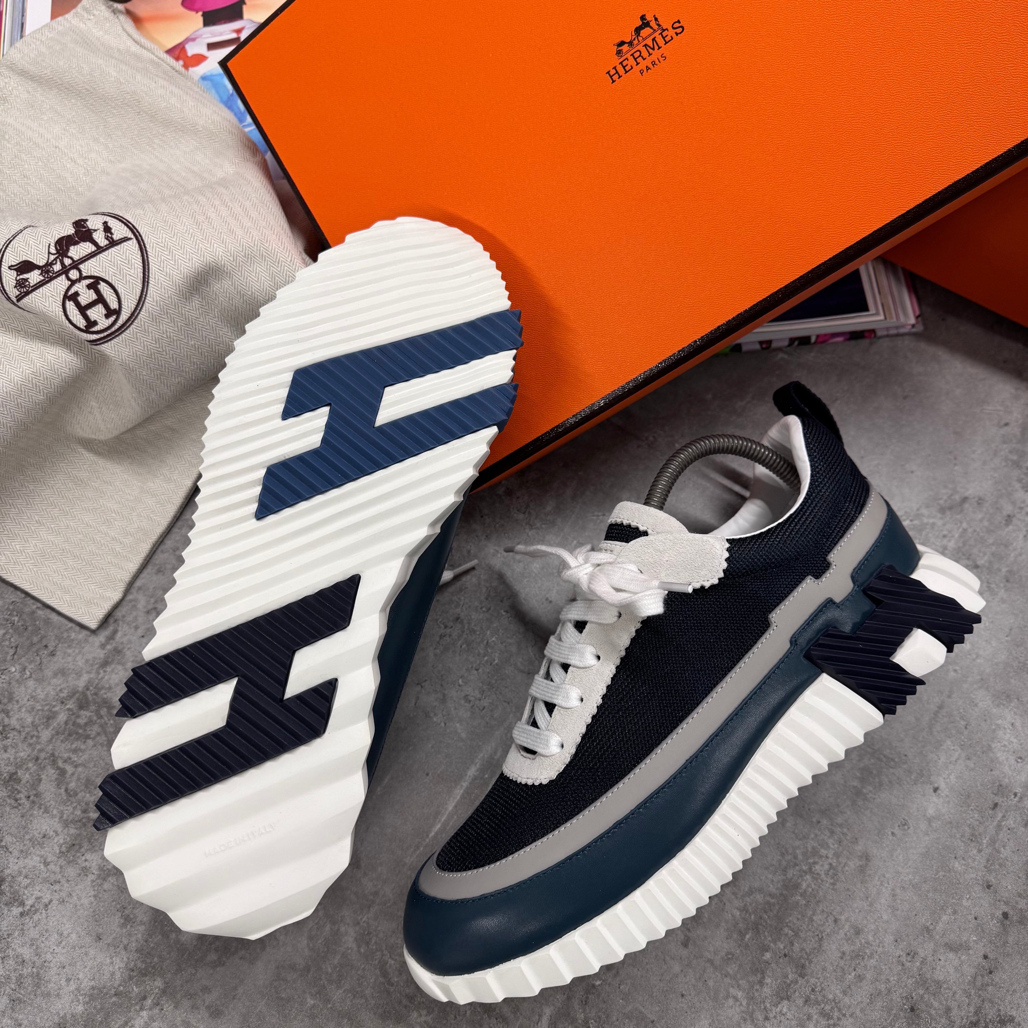 (PRE ORDER) H TRAINERS - BLACK / BLUE