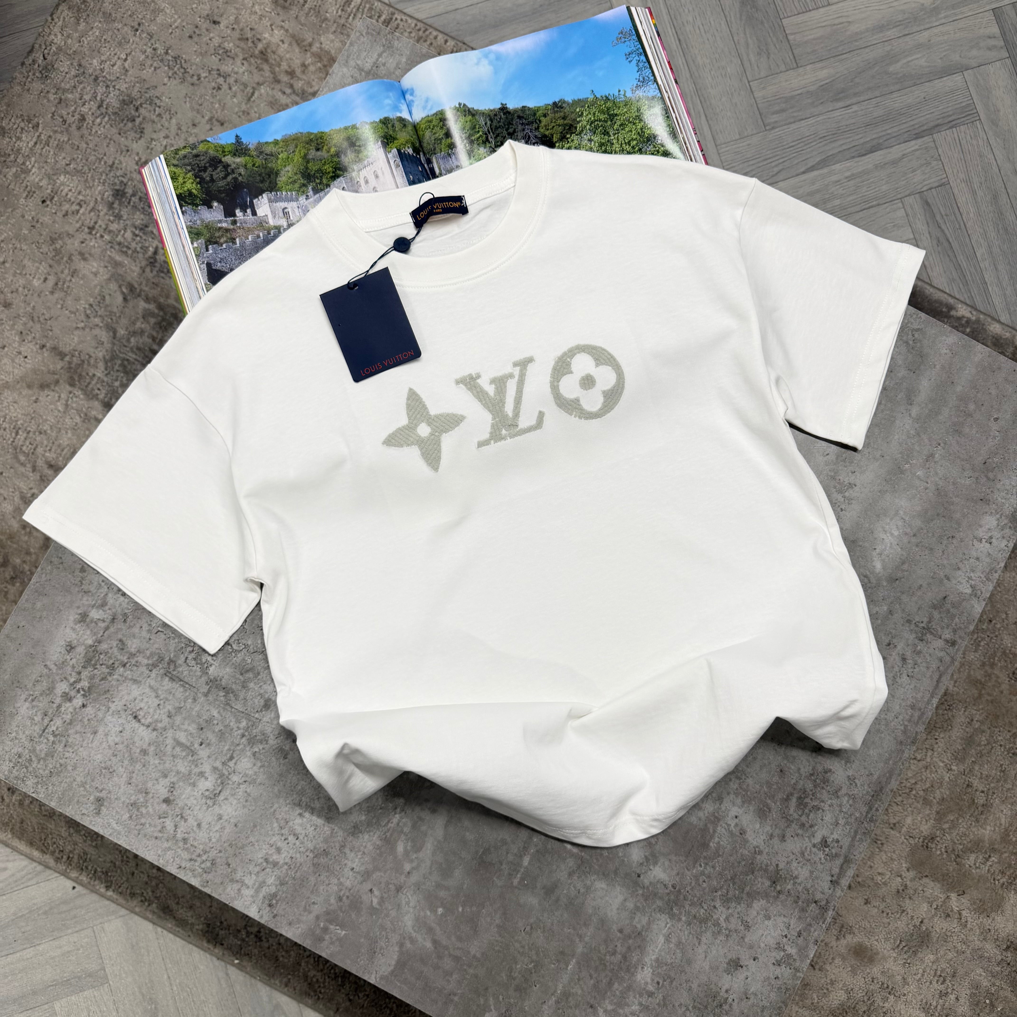 LVE MONO T SHIRT - WHITE