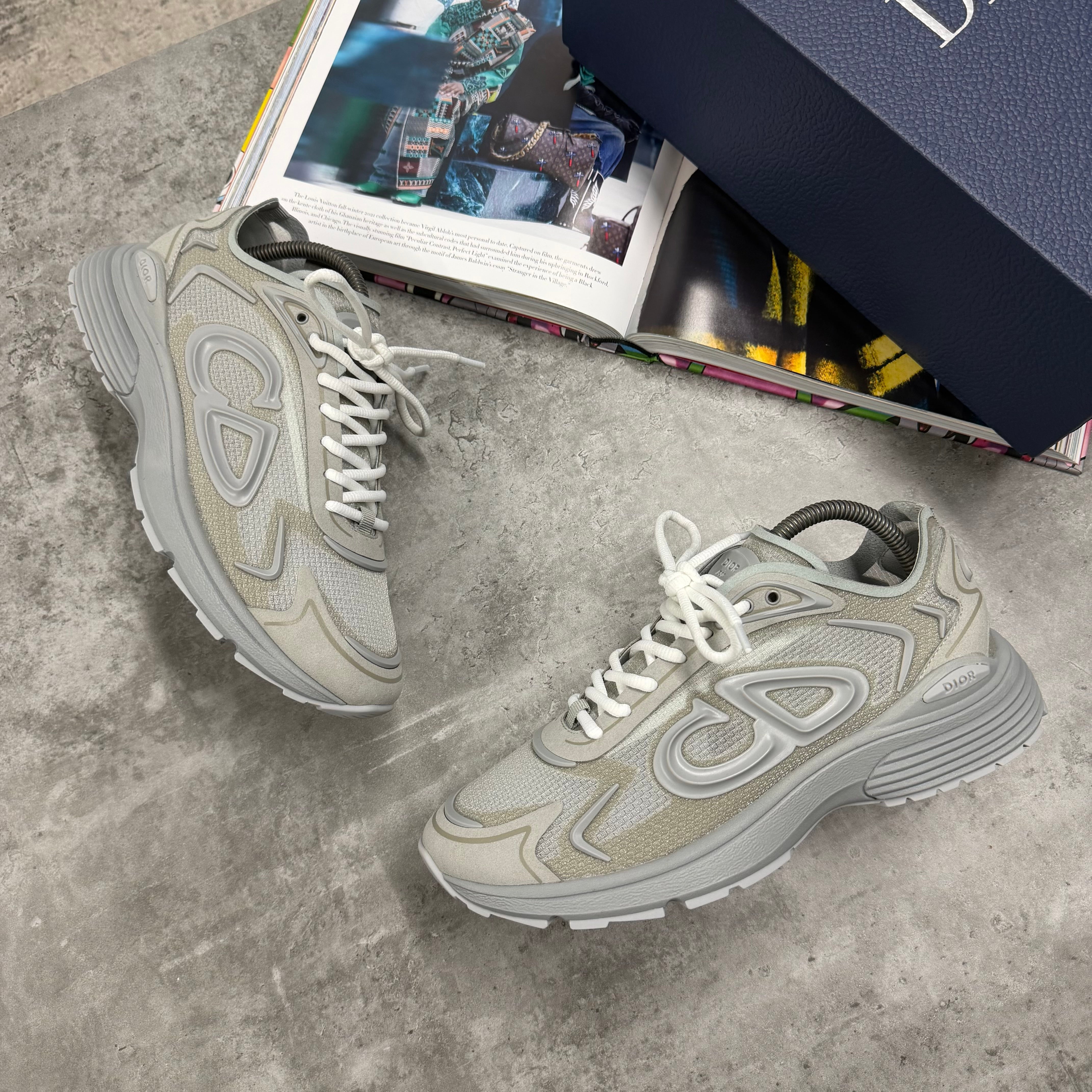 B30 TRAINER - GREY FROST