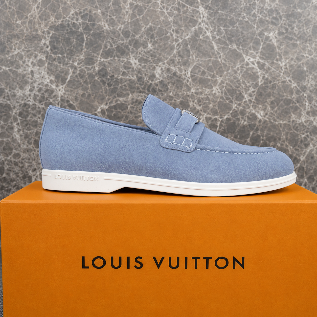 (PRE ORDER) LVE LOAFER - SKY BLUE