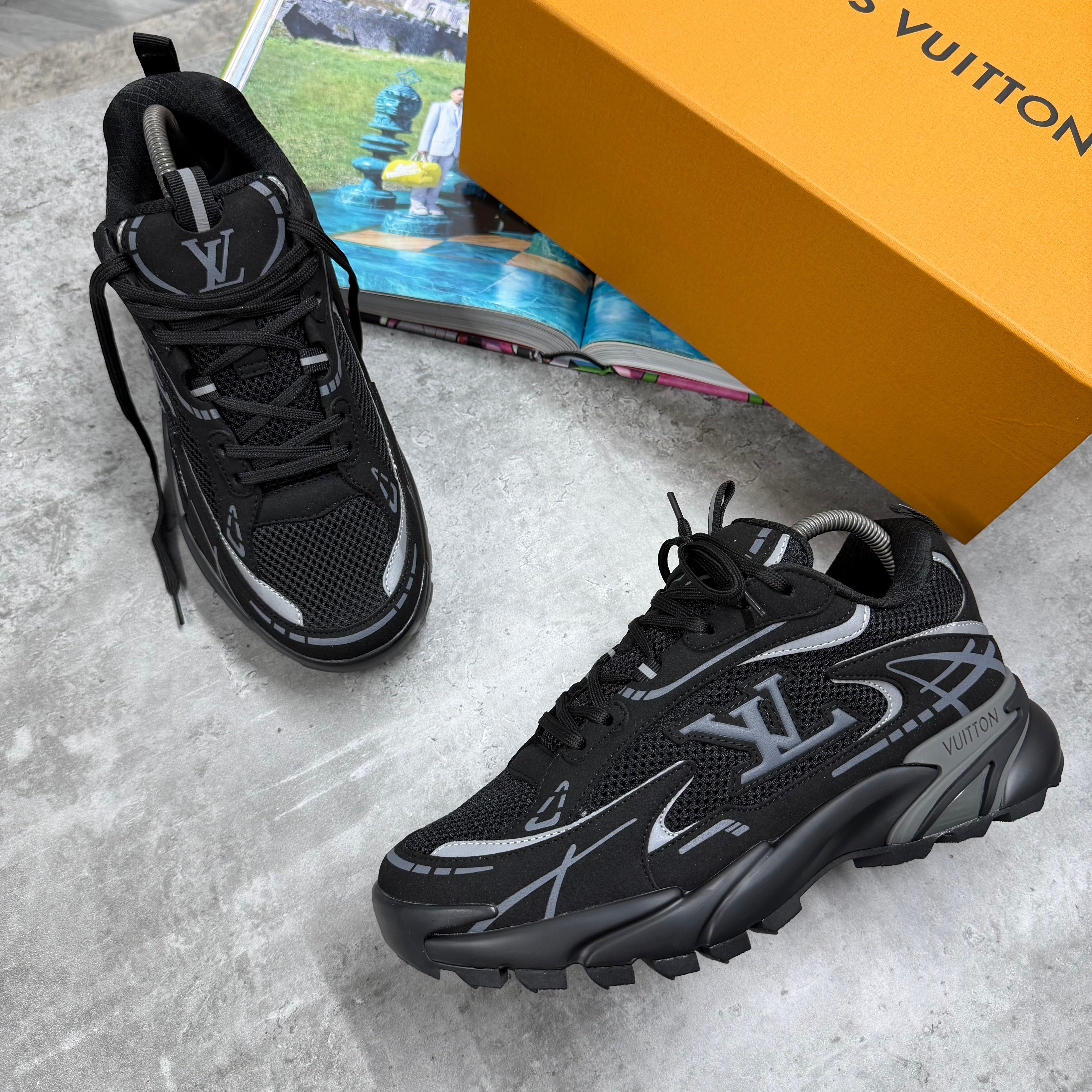 LVE TACTIC TRAINER - BLACK