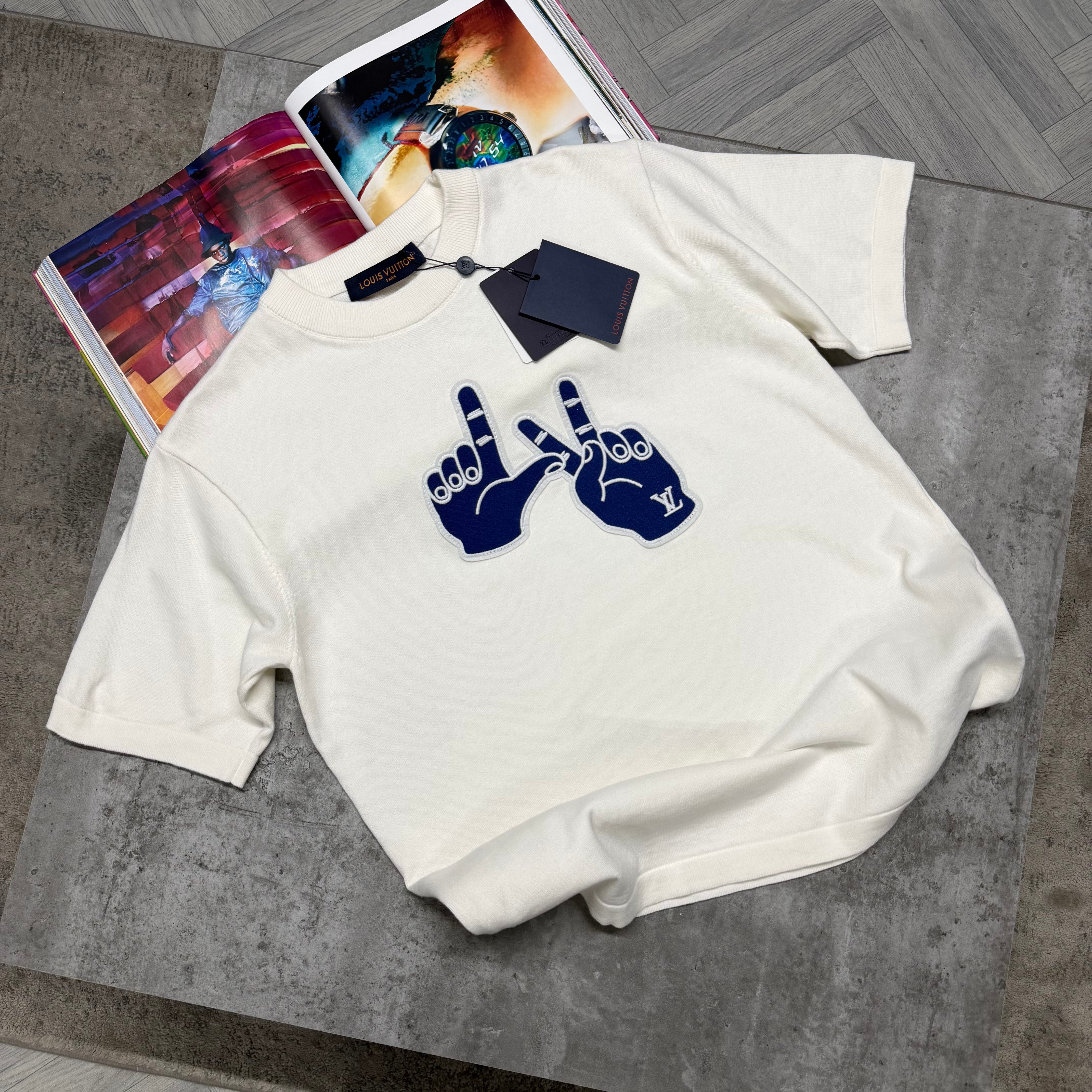 LVE T SHIRT - WHITE