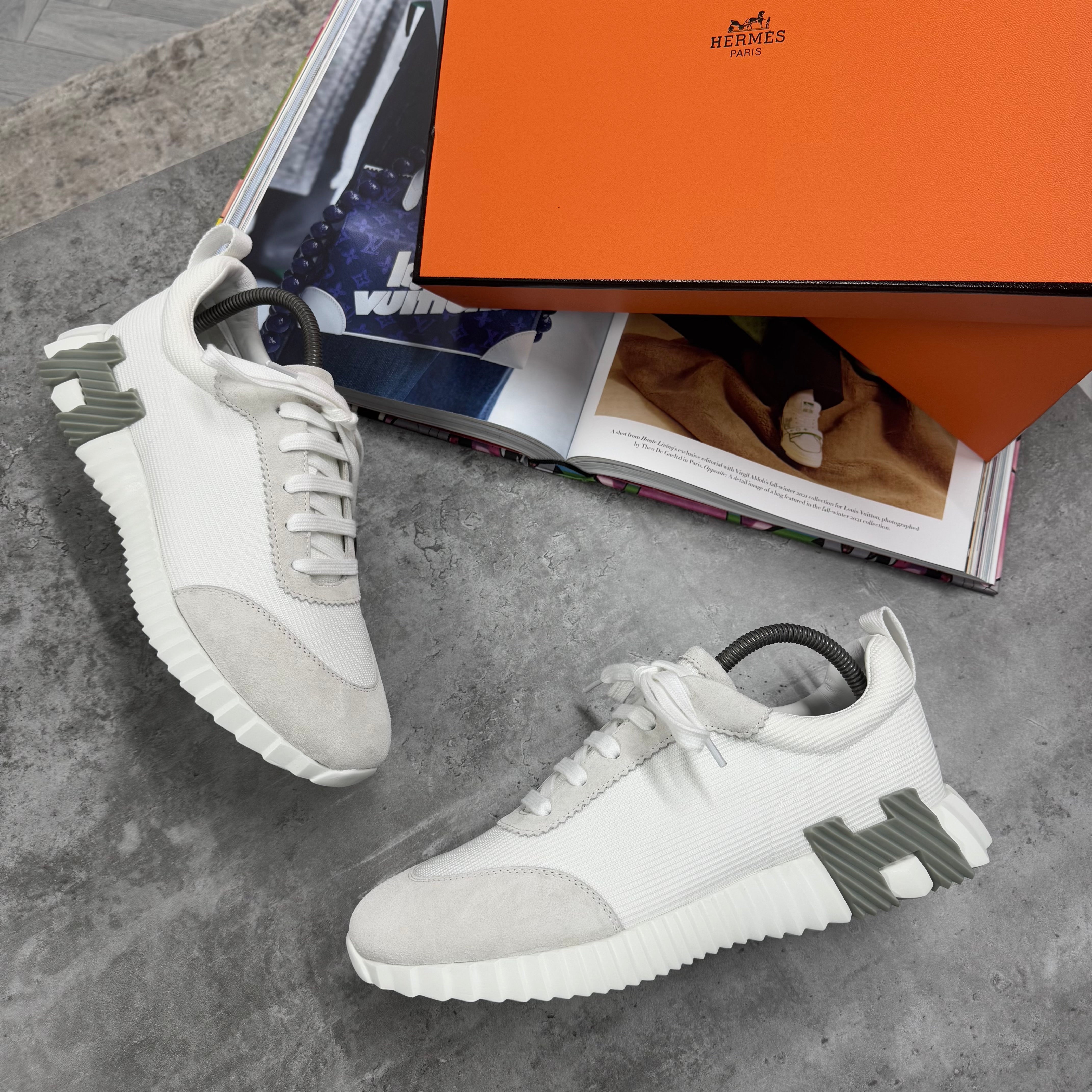 H TRAINER - WHITE / GREY