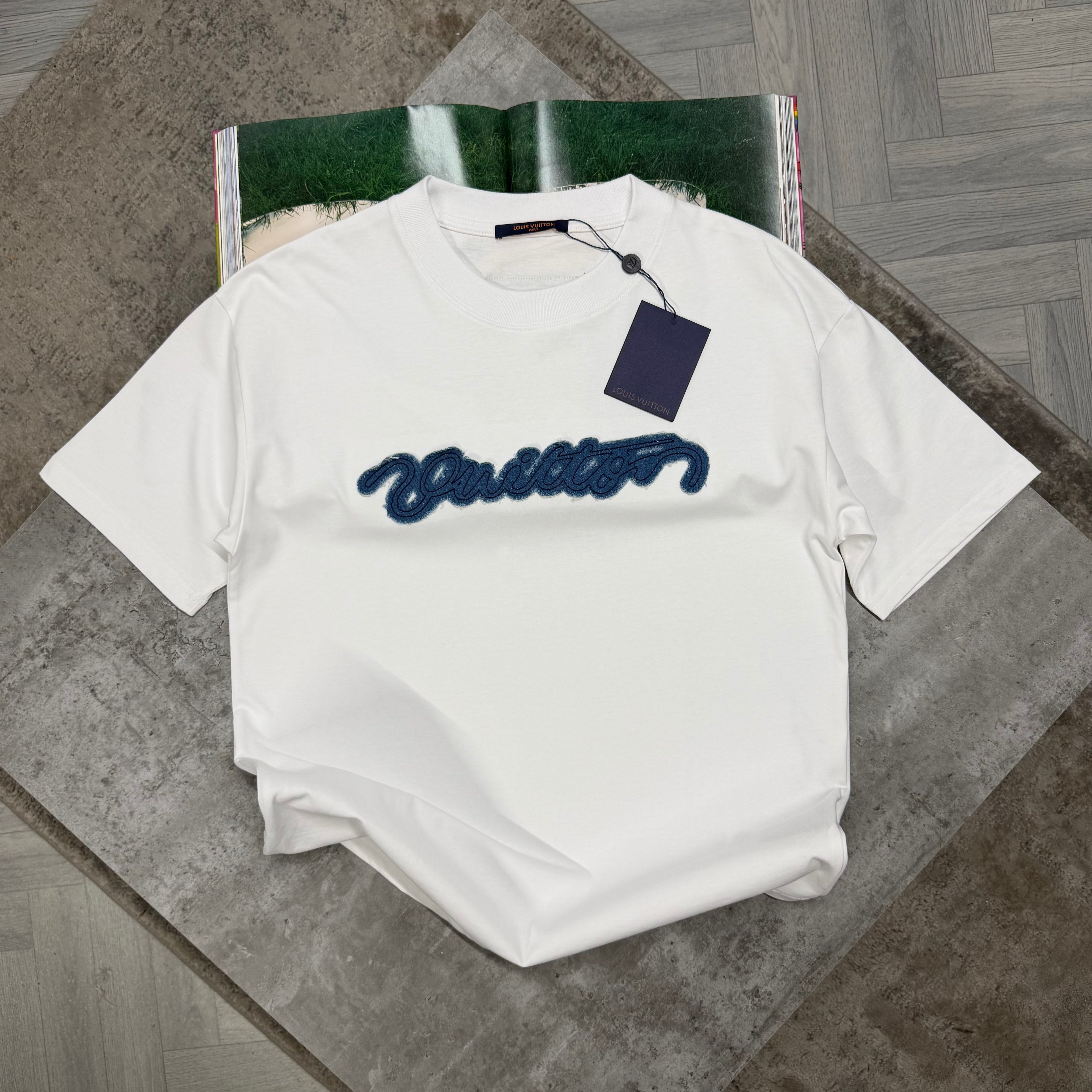 LVE T SHIRT - WHITE