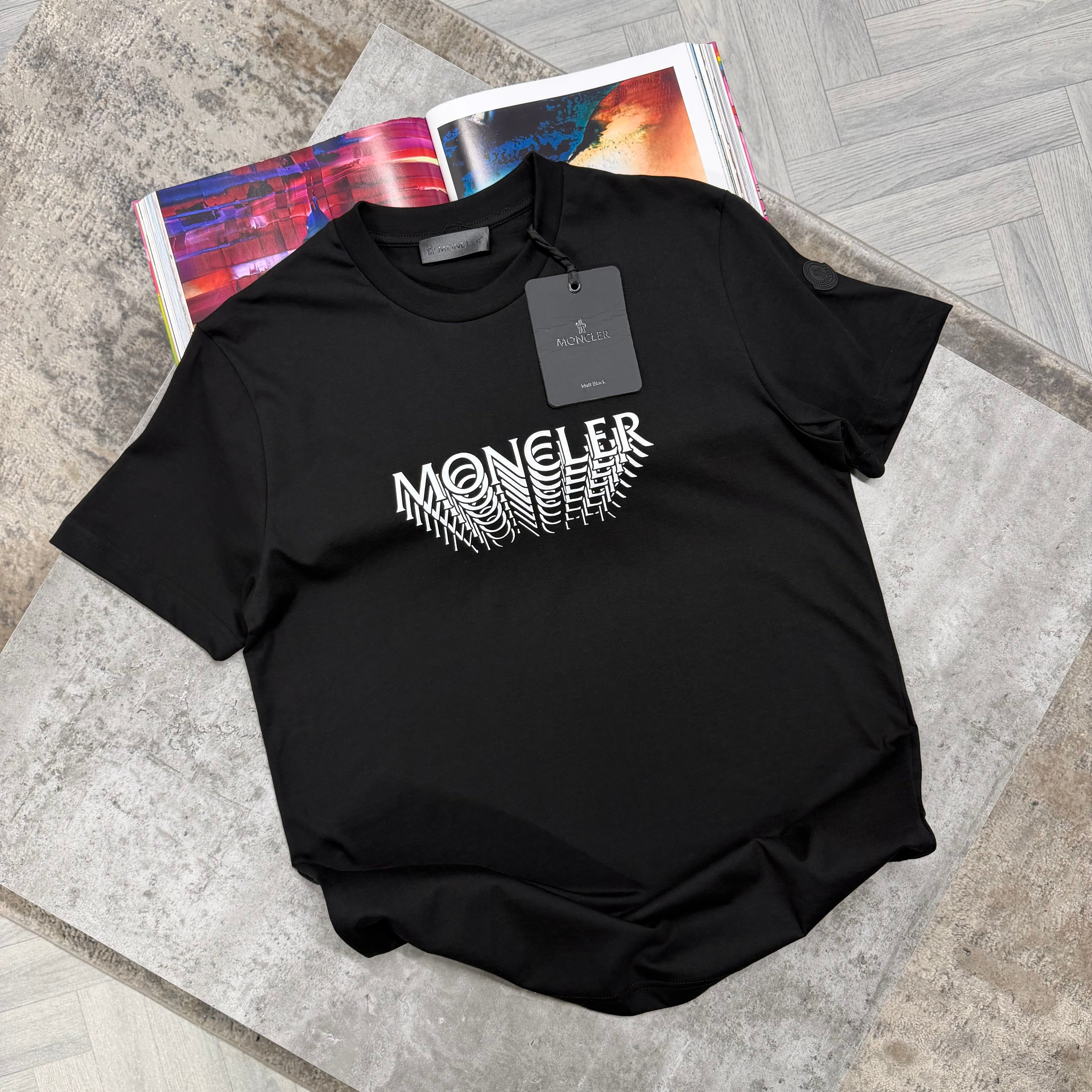 MNCLR ILLUSION T SHIRT - BLACK