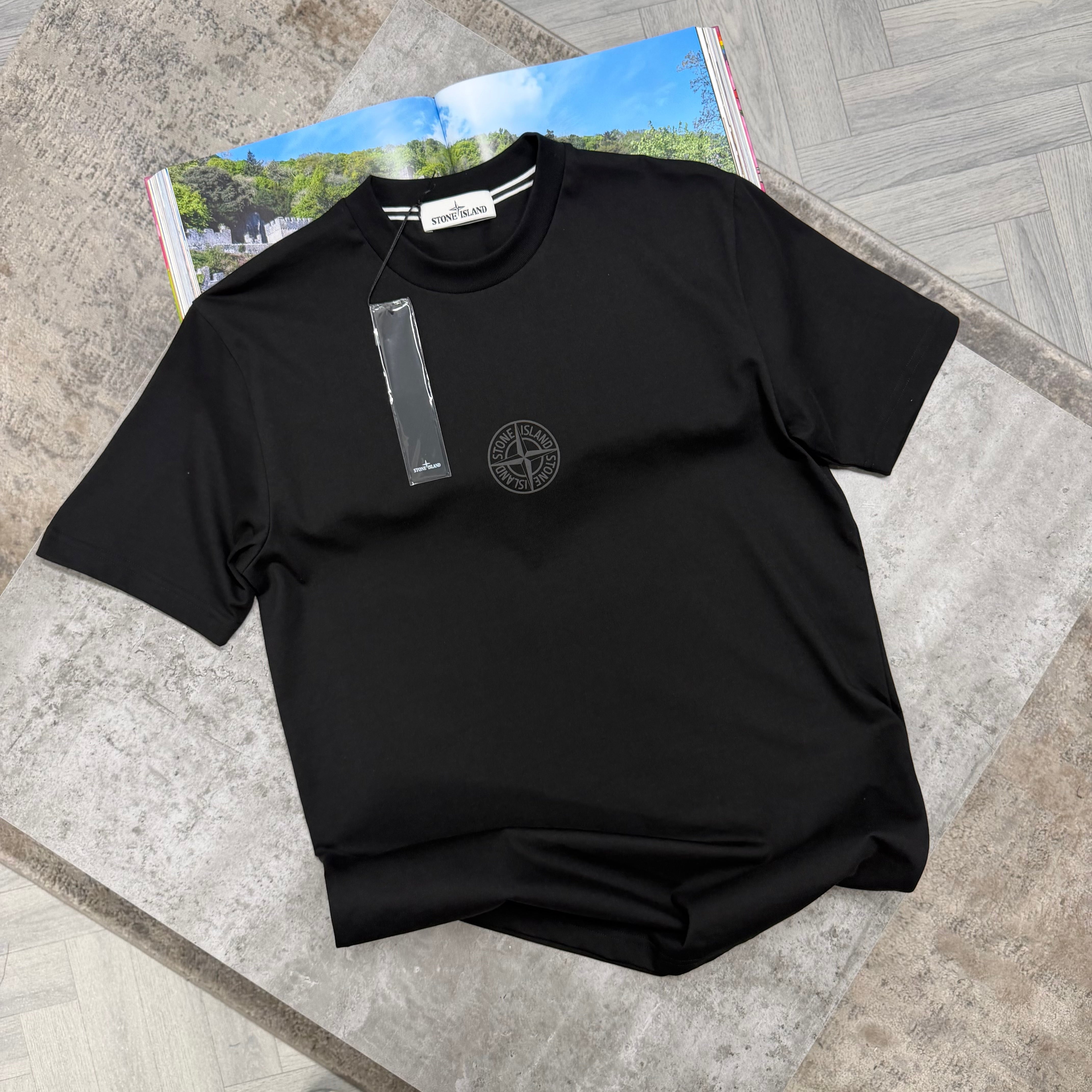 SI CENTRE COMPASS T SHIRT - BLACK