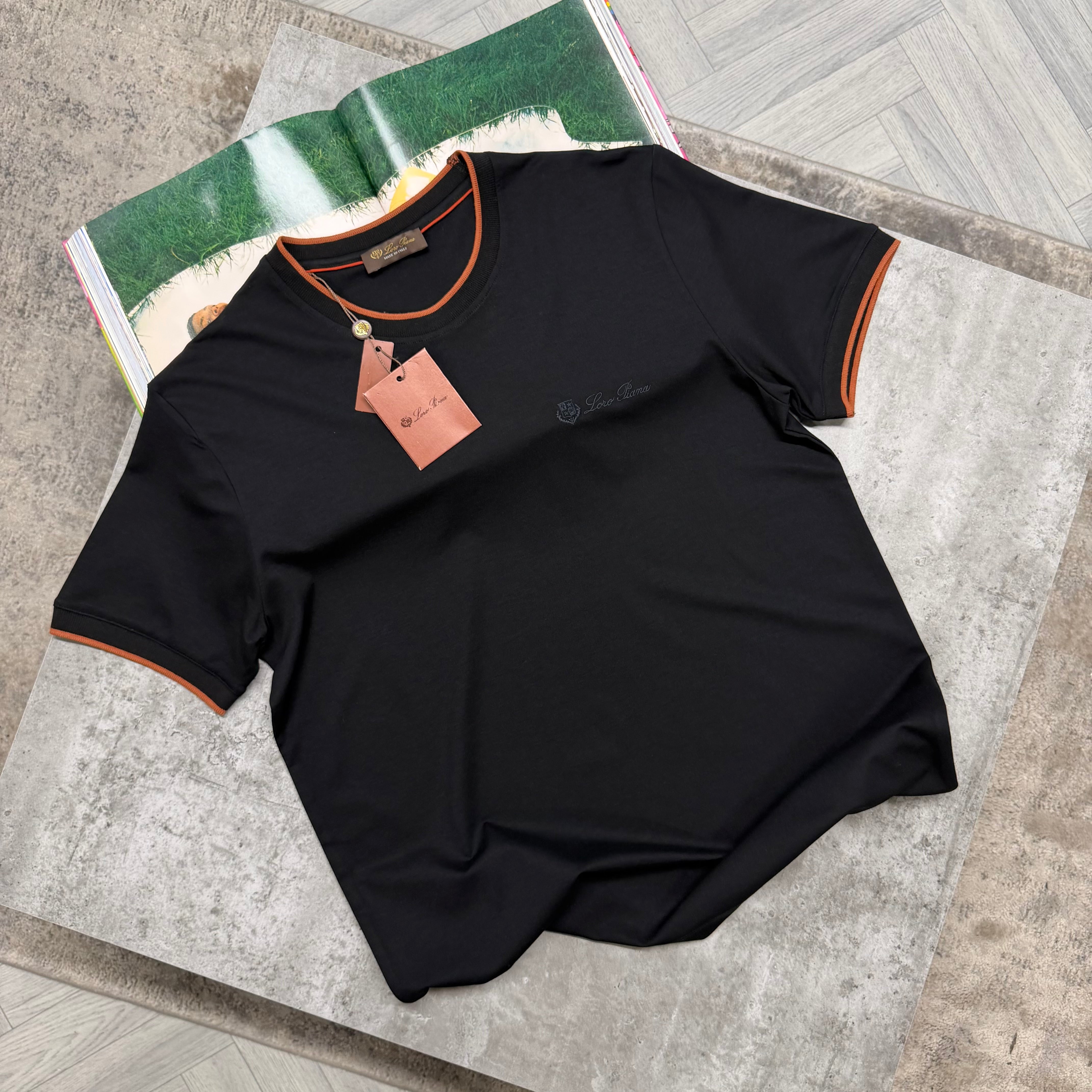 LORO T SHIRT - BLACK