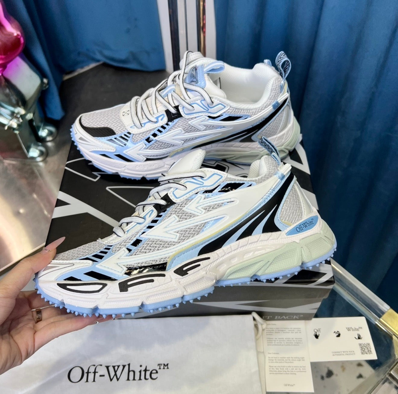 (PRE ORDER) OW TRAINER - SKY BLUE / WHITE