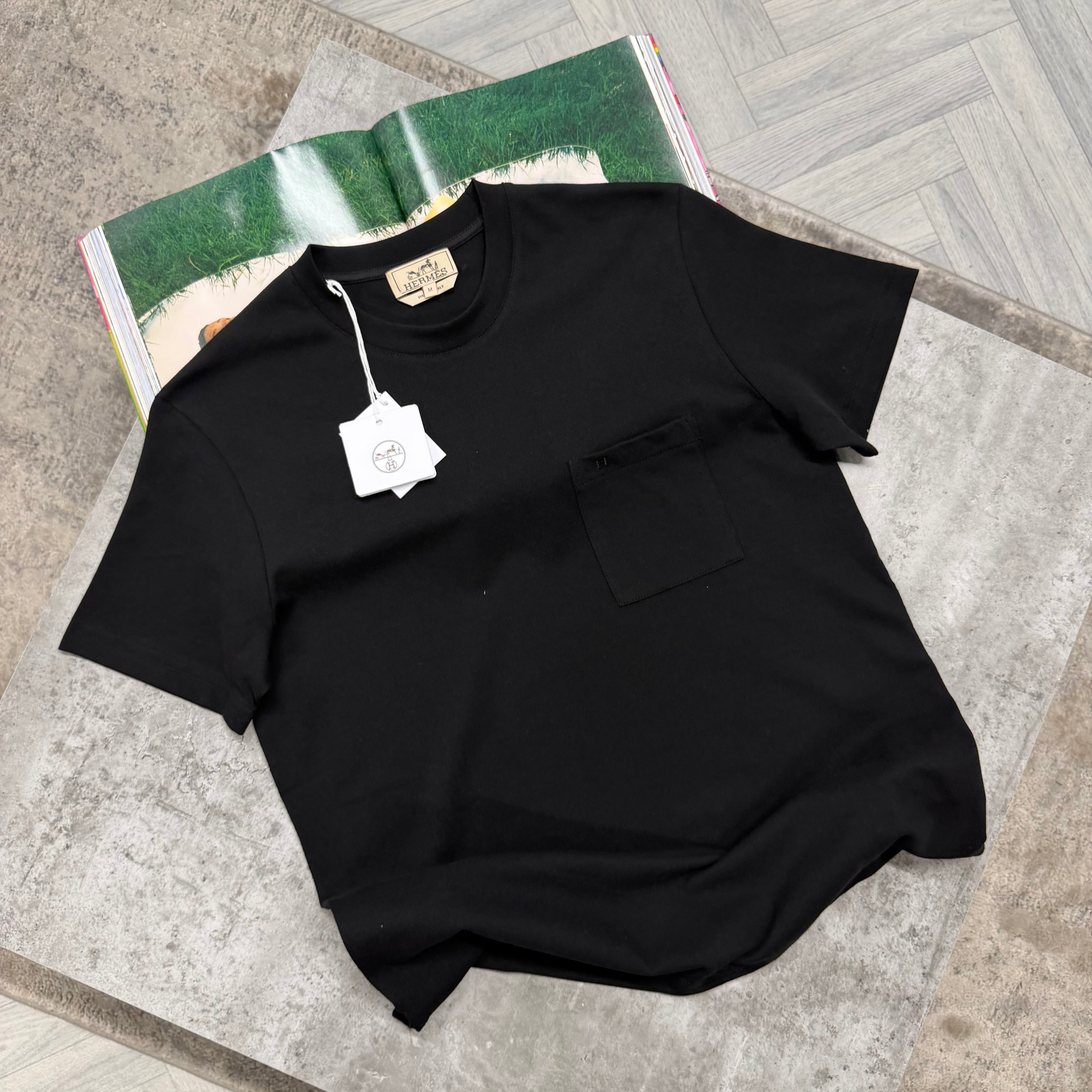 H POCKET T SHIRT - BLACK